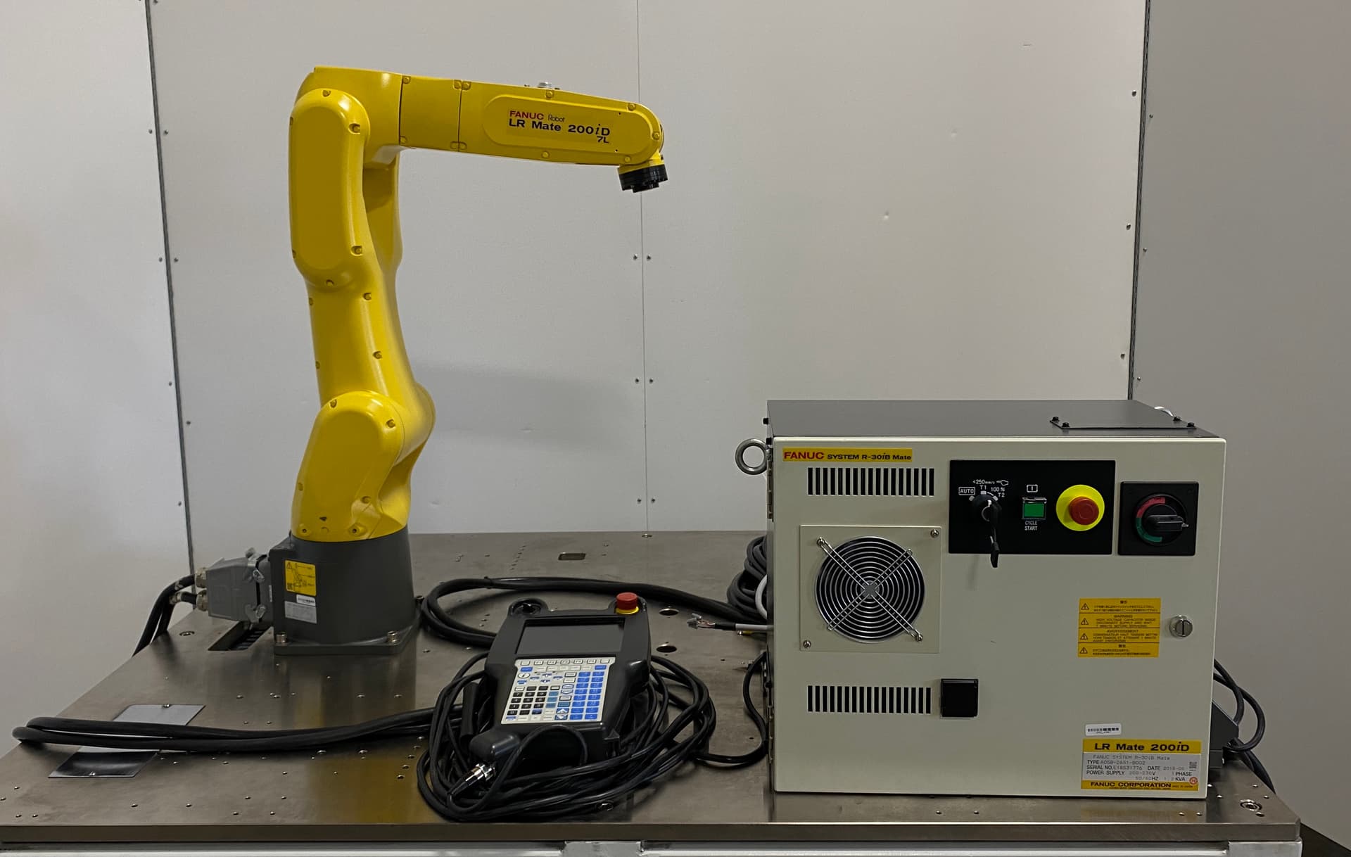 Fanuc R-30iB Mate/LR Mate 200iD/7L Compact Robot System, 6 Axes, 7kg