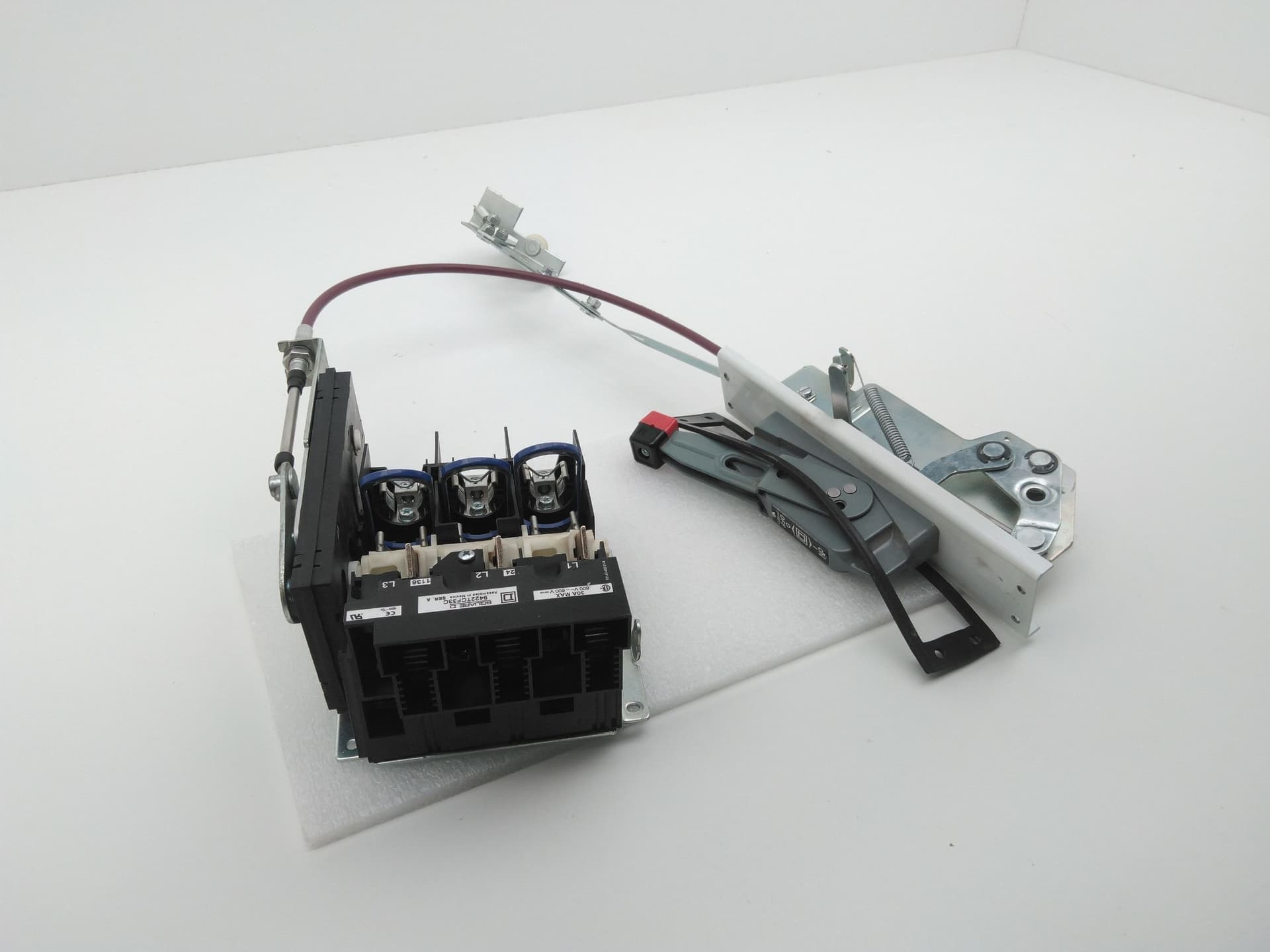 Square D 9422TCF33C Fusible Disconnect Switch w/ 9422CFT30 Operating Mechanism