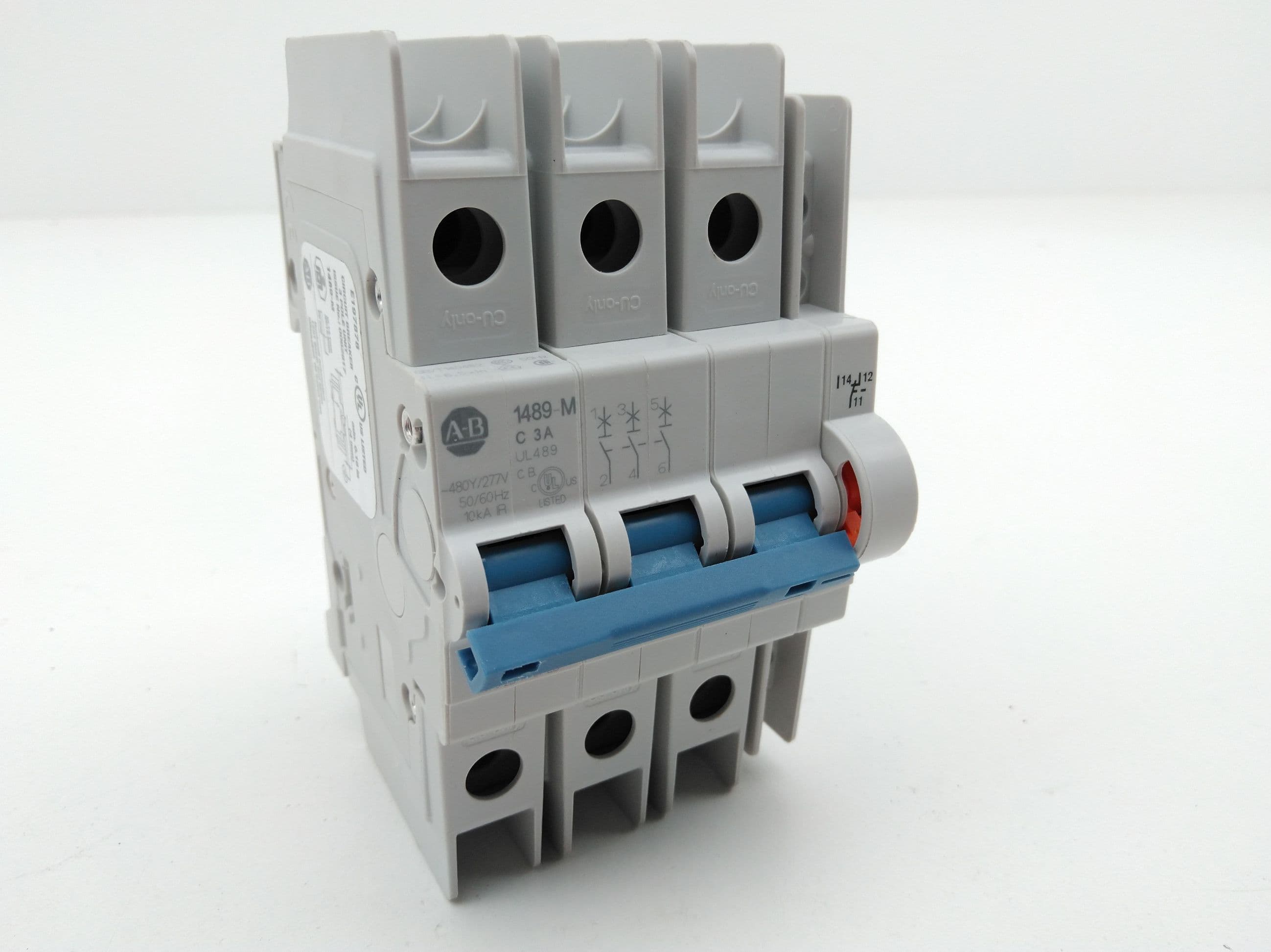 Allen-Bradley 1489-M3C030 Miniature Circuit Breaker 3A w/1489-AMRA3 Aux Contact