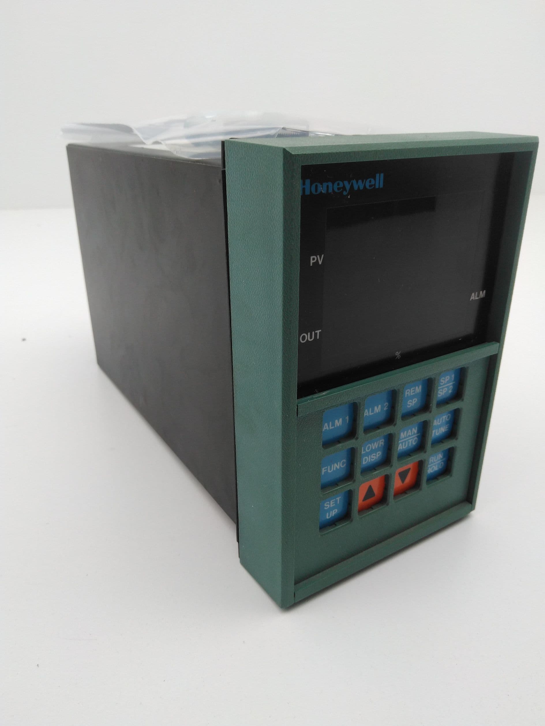 Honeywell DC5062-0-0A01-100-00-0211 UDC5000 Ultra-Pro Temperature Controller