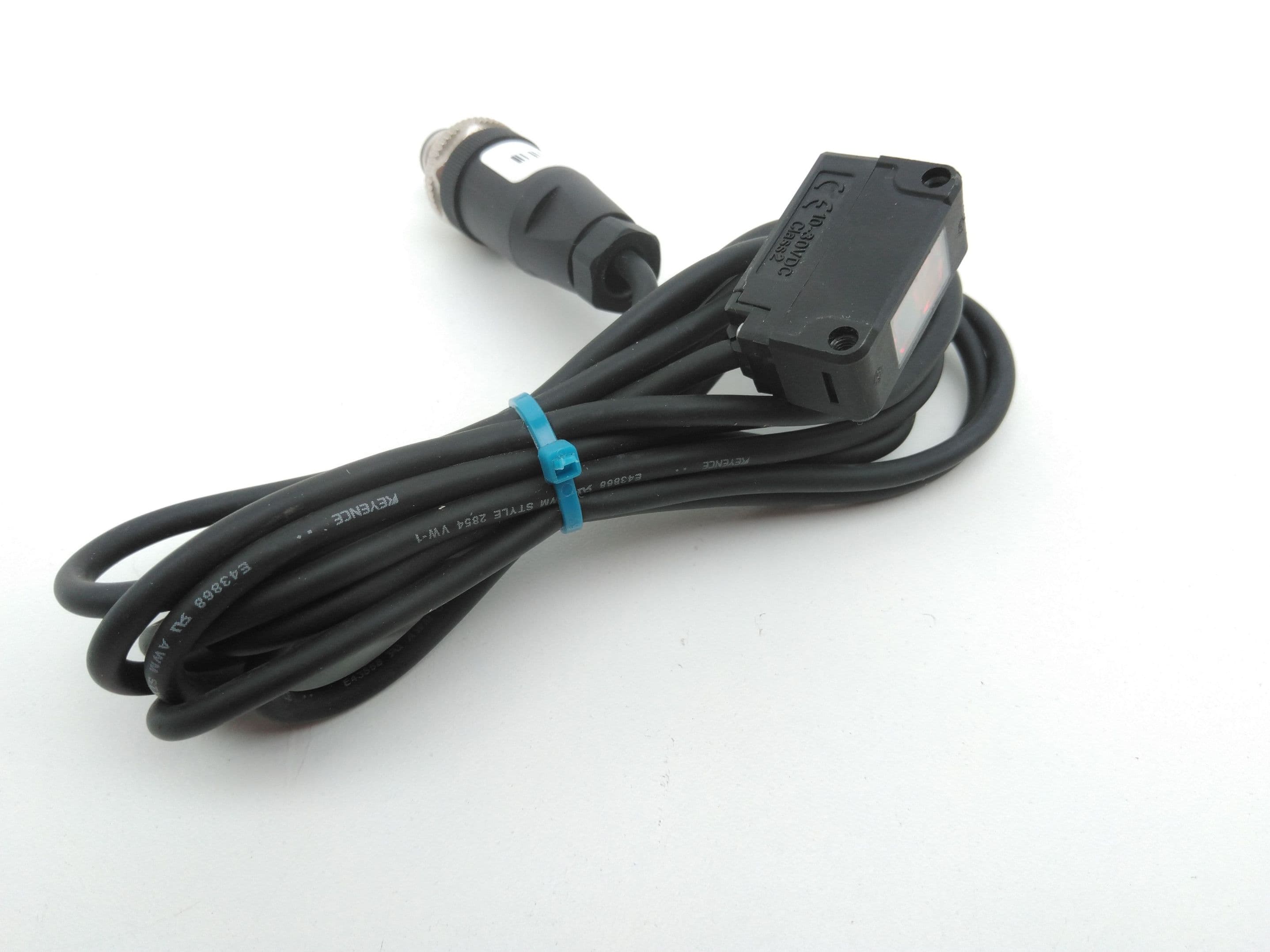 Keyence PZ-G42P Photoelectric Sensor, PNP, 10-30VDC