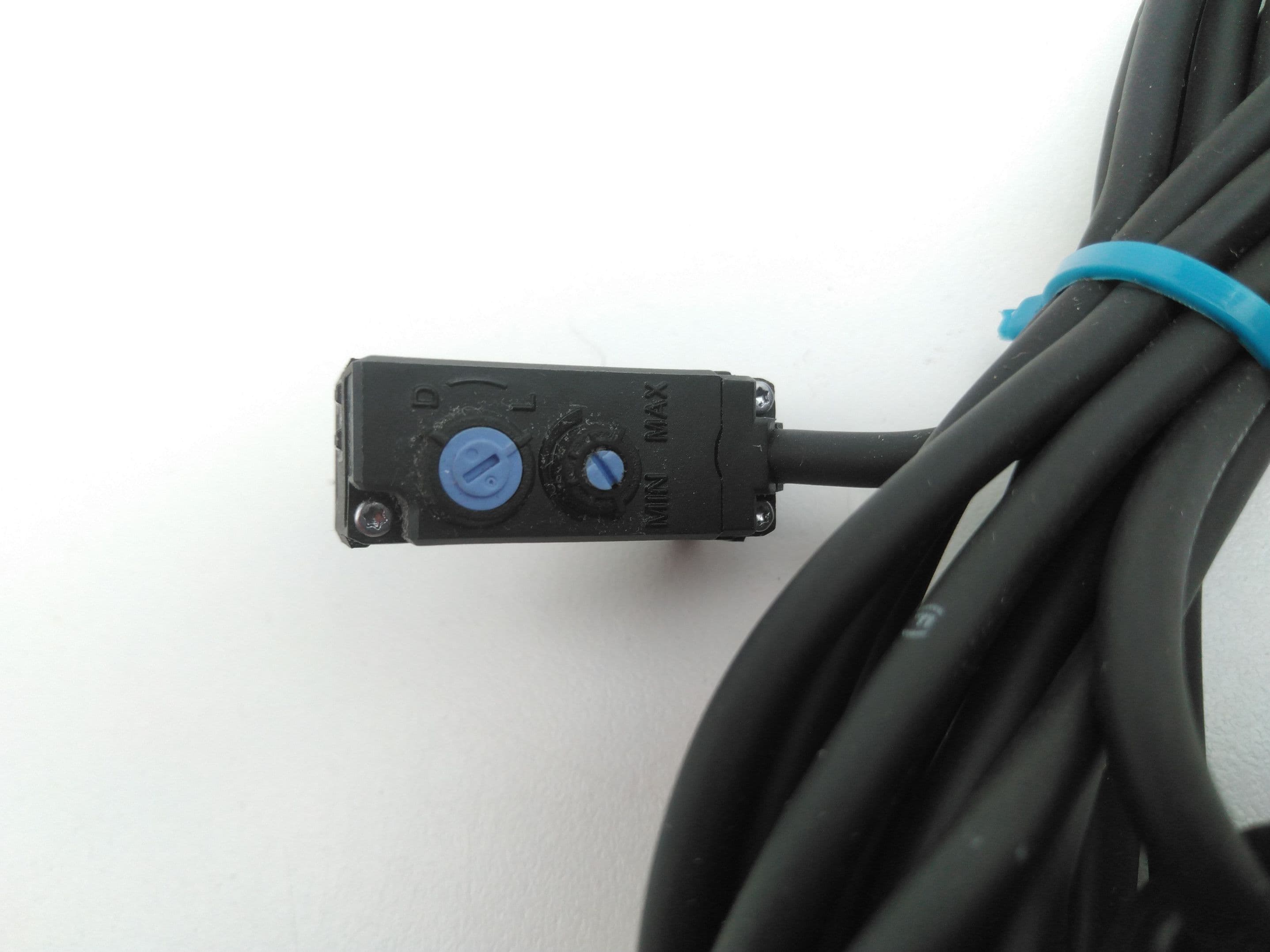 Keyence PZ-G42P Photoelectric Sensor, PNP, 10-30VDC