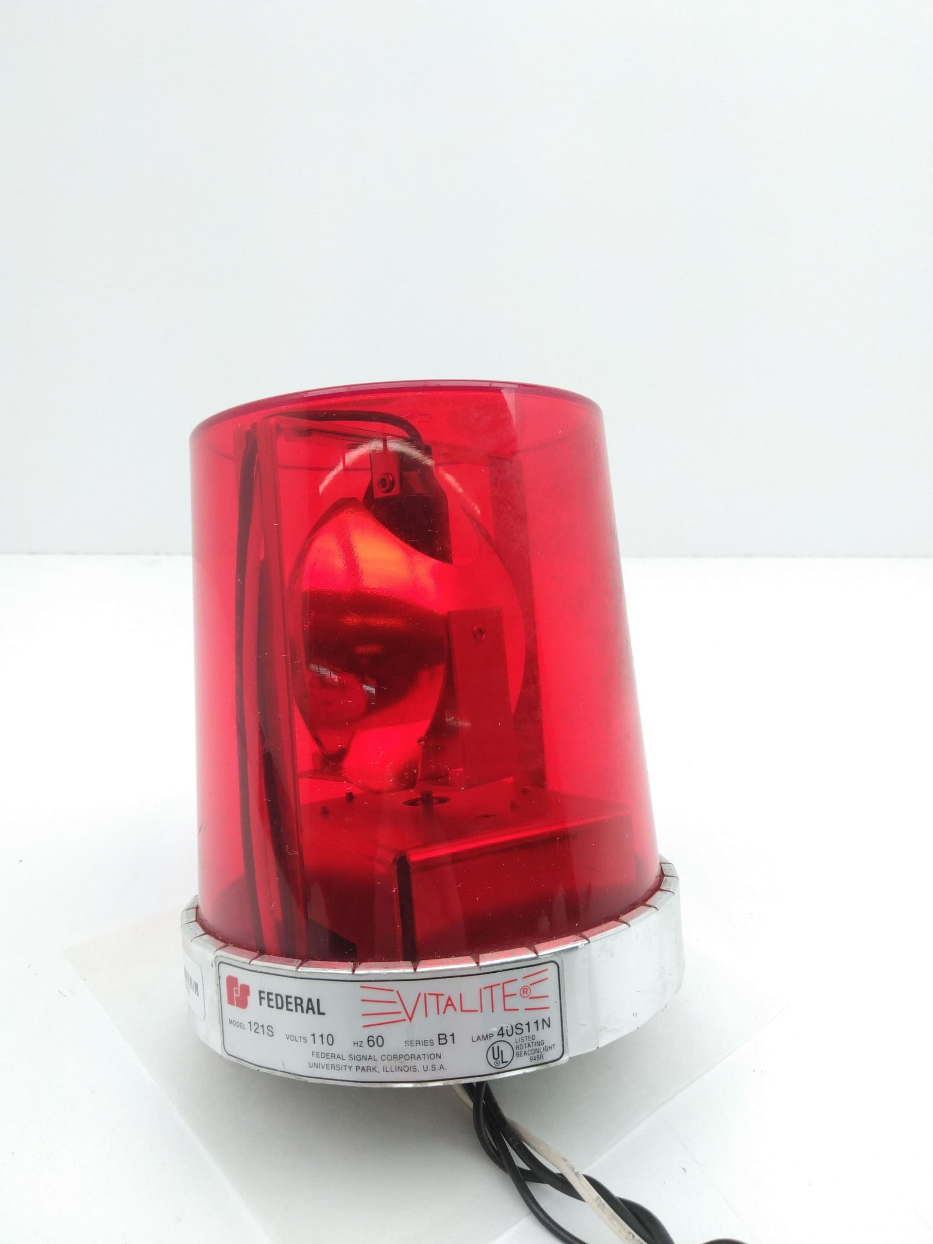 Fed Signal 121S Series 1B Vitalite Red Rotating Beacon Light, 110V, 60Hz