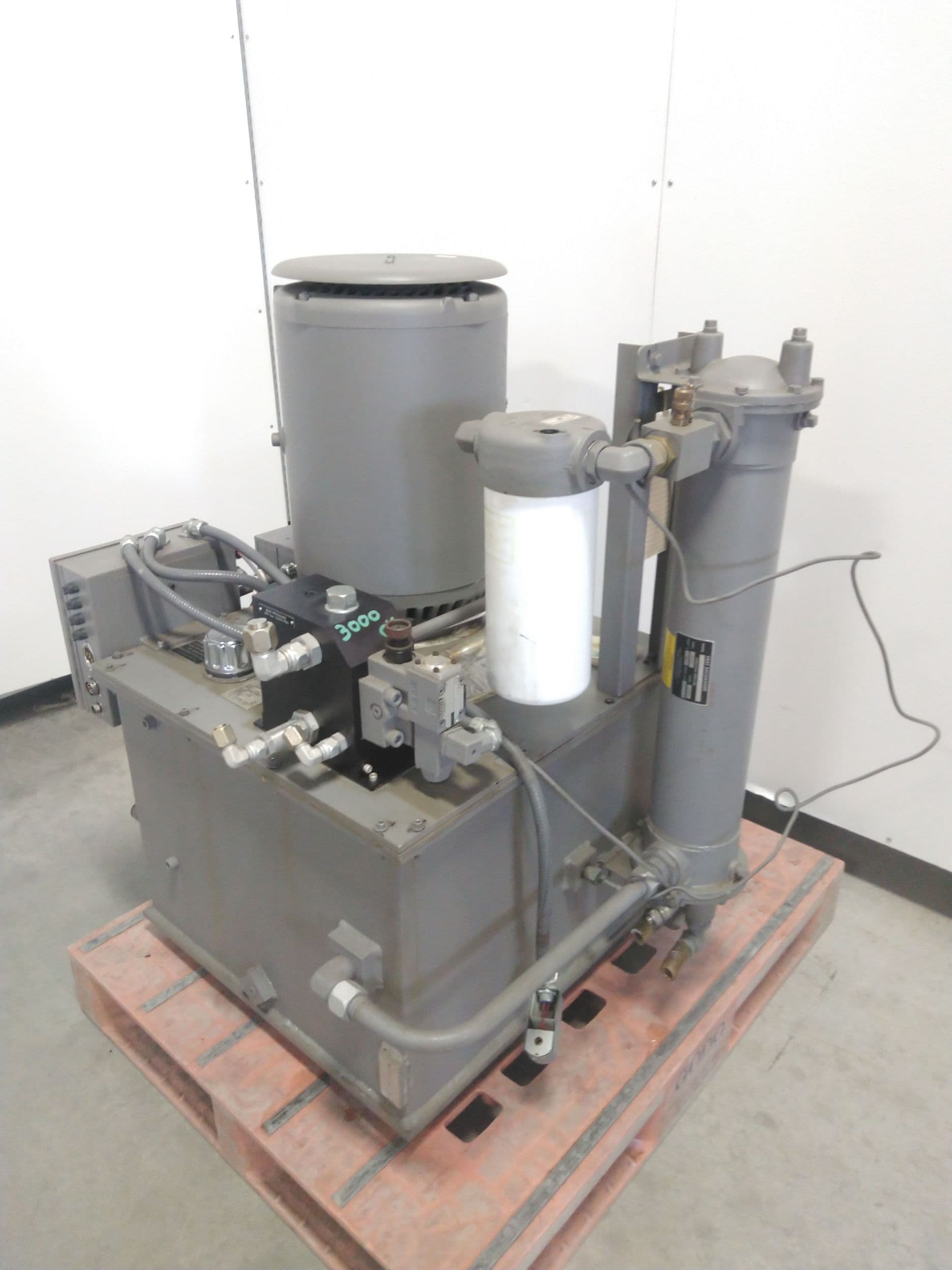 Instron AW3084.8 Hydraulic Power Unit, 25HP 3000PSI