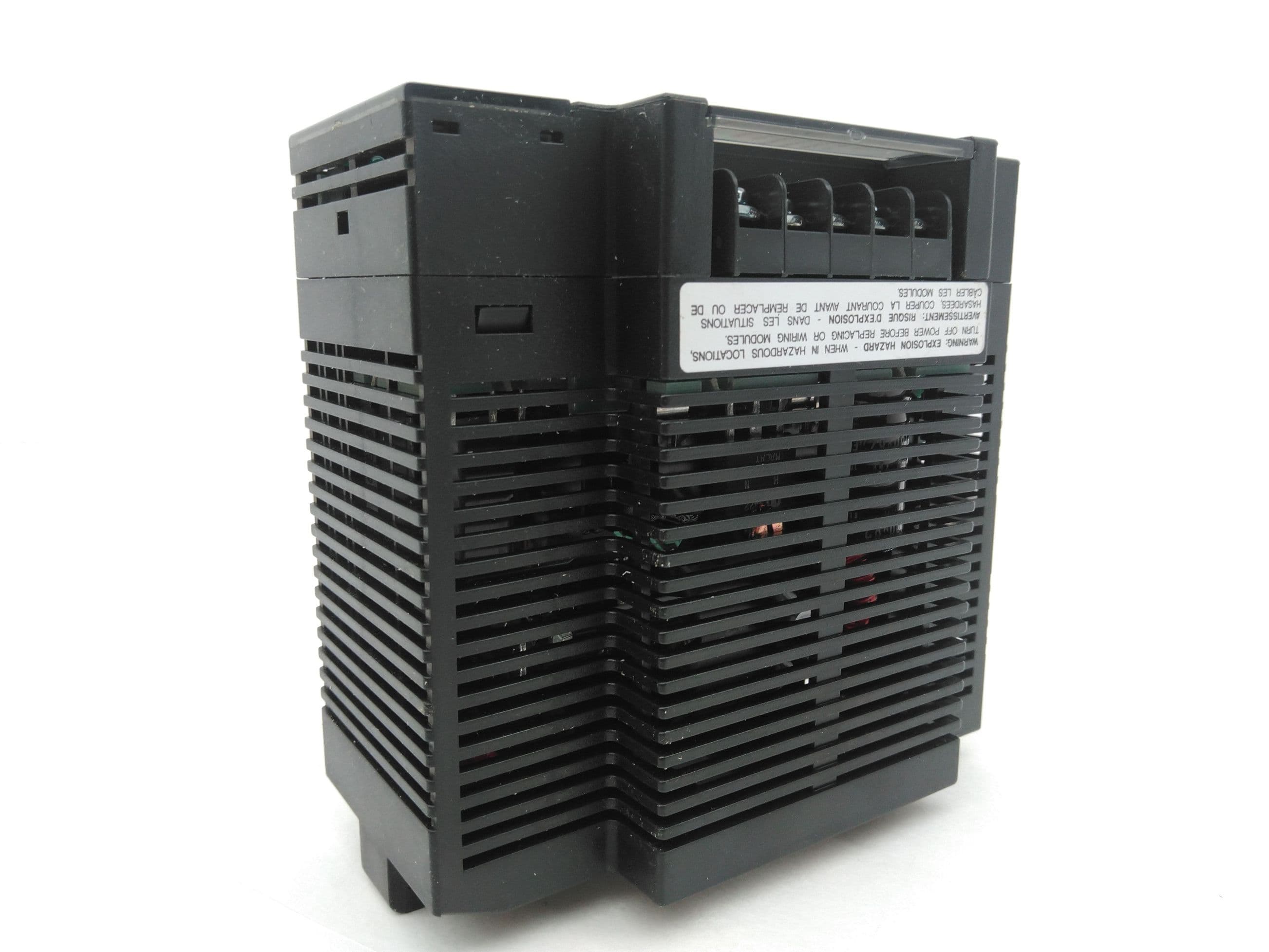 GE Fanuc IC693PWR321P Series 90-30 Programmable Power Supply 120/240VAC 30W