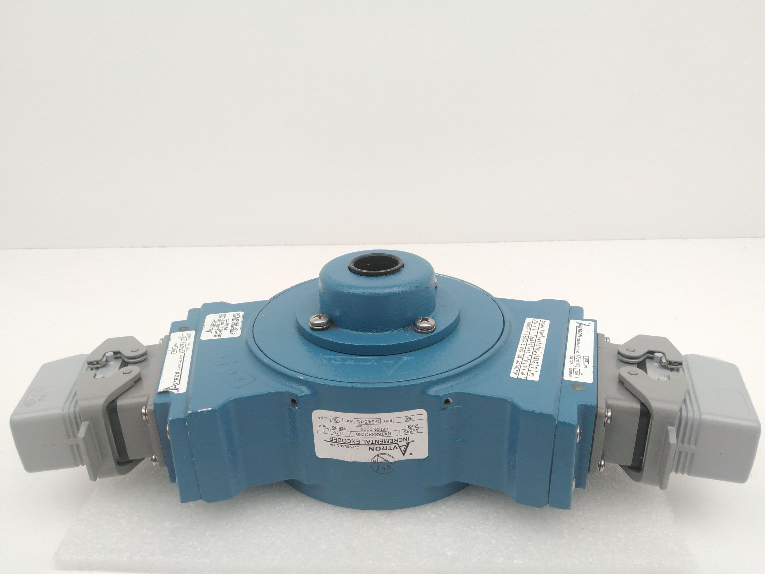 Avtron AV685 NXT8S8SG000 Rev F SMARTach III Incremental Encoder