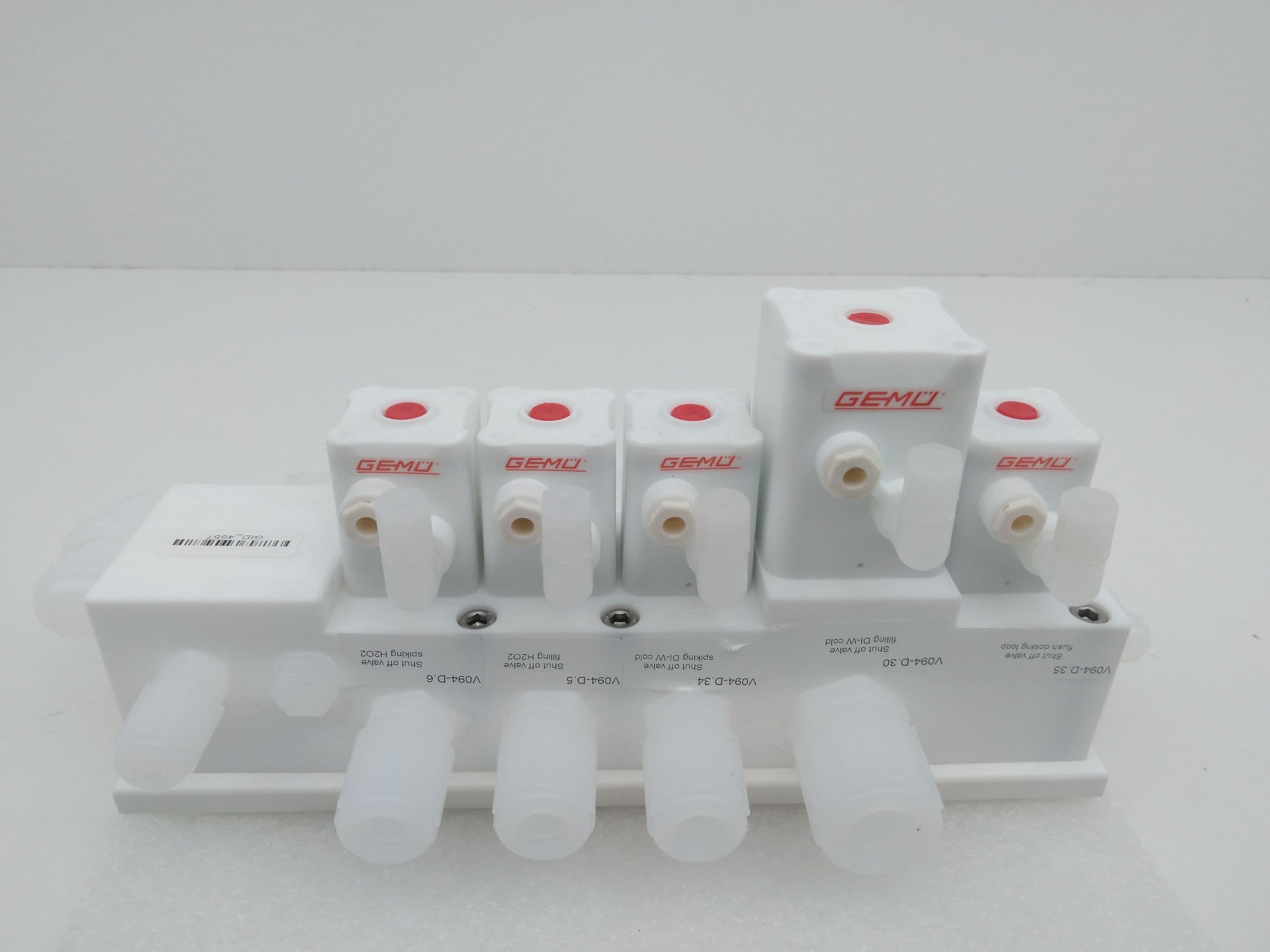 GEMU PC50M 08-05 iComLine Multi-Port-Valve Manifold System, PTFE, 1/4, 1/2, 3/4
