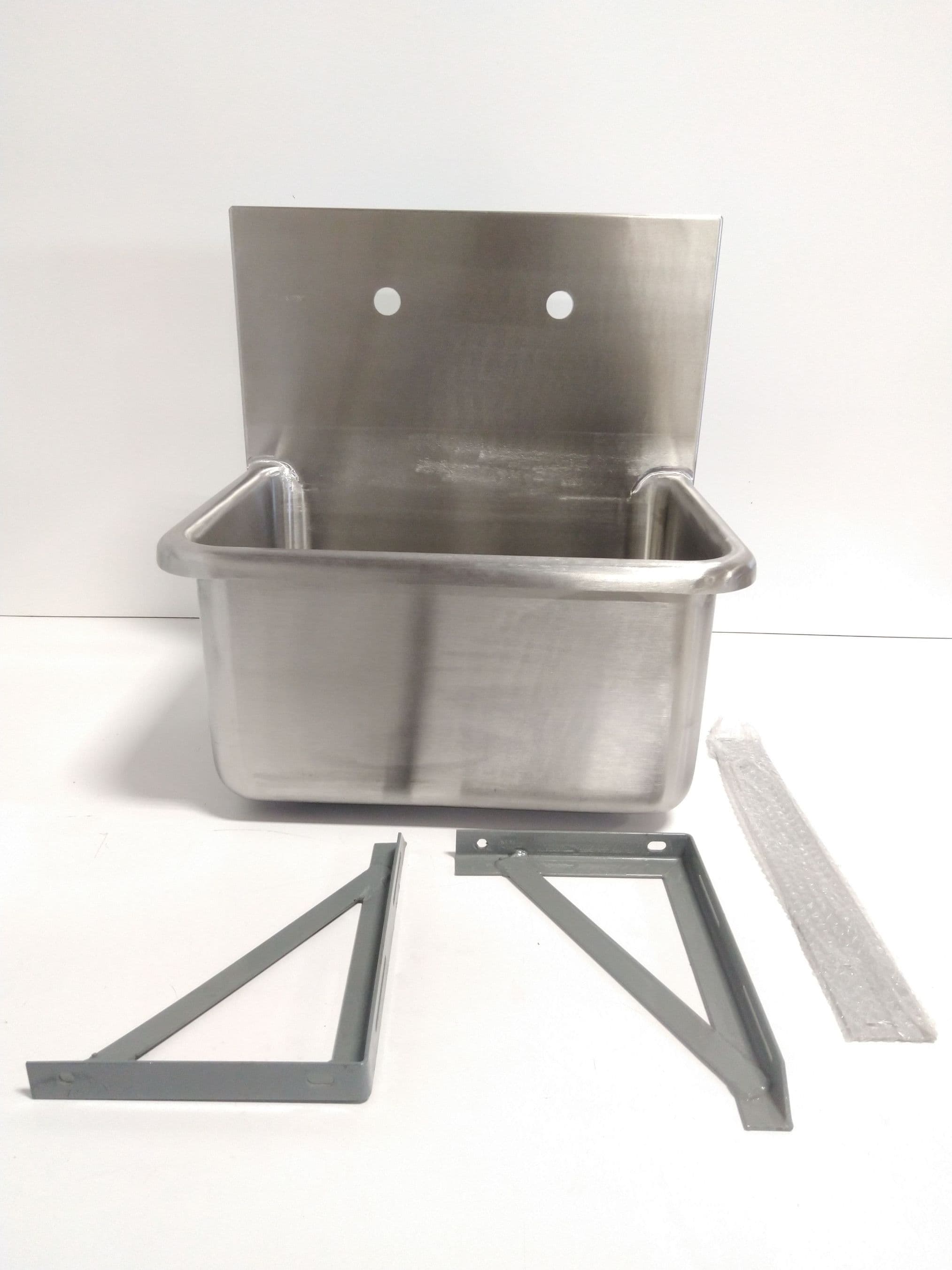 Elkay ESS200702 Service Sink 14Ga. SS Wall Hung 23" x18.5" x 12"