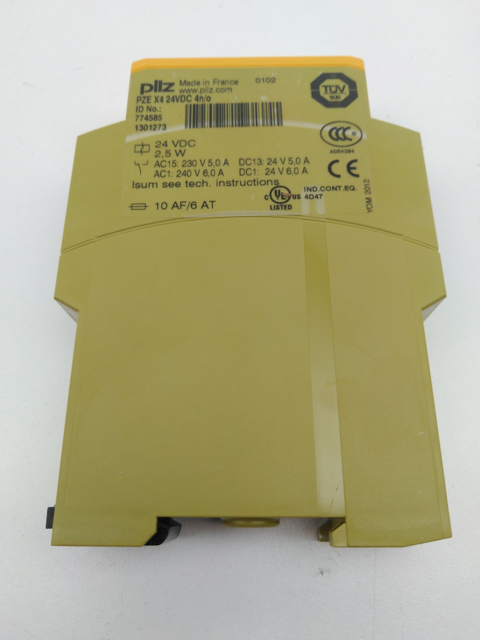Pilz PZE X4 Safety Relay, 4N/O, 24VDC, 774585