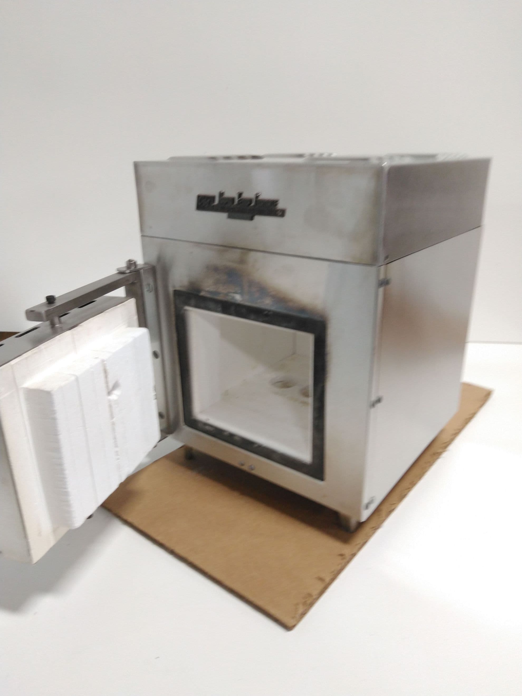 CM Furnace 1700 Degree C, 0.20 cu ft, 7" X 10" x "7, Needs Work See details