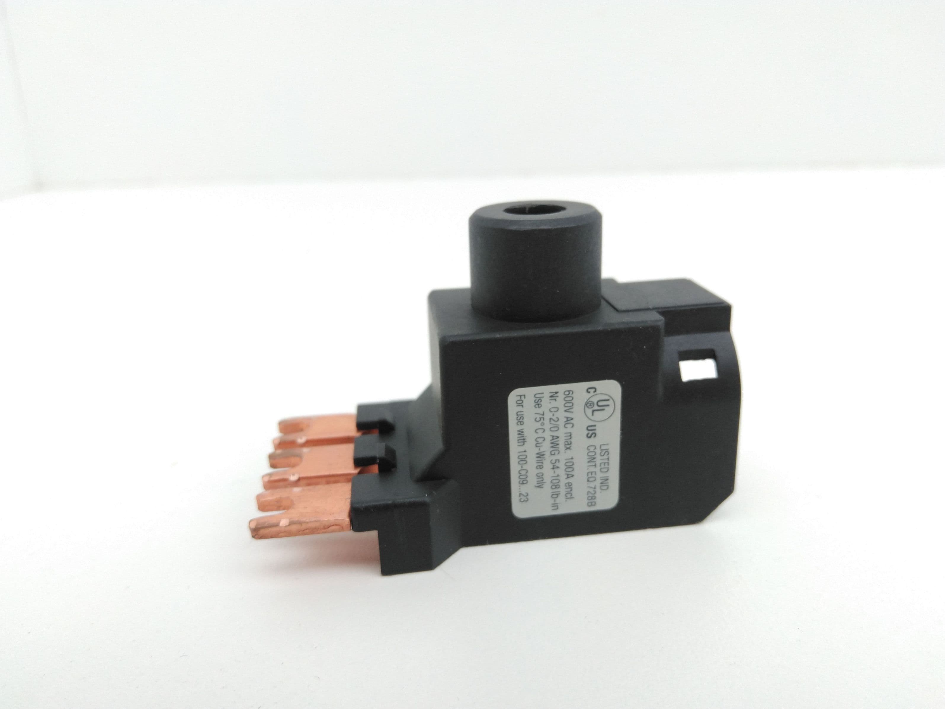 Allen-Bradley 100-CP23 Ser A Paralleling Terminal Kit, 100Amp, 3Pole 690V