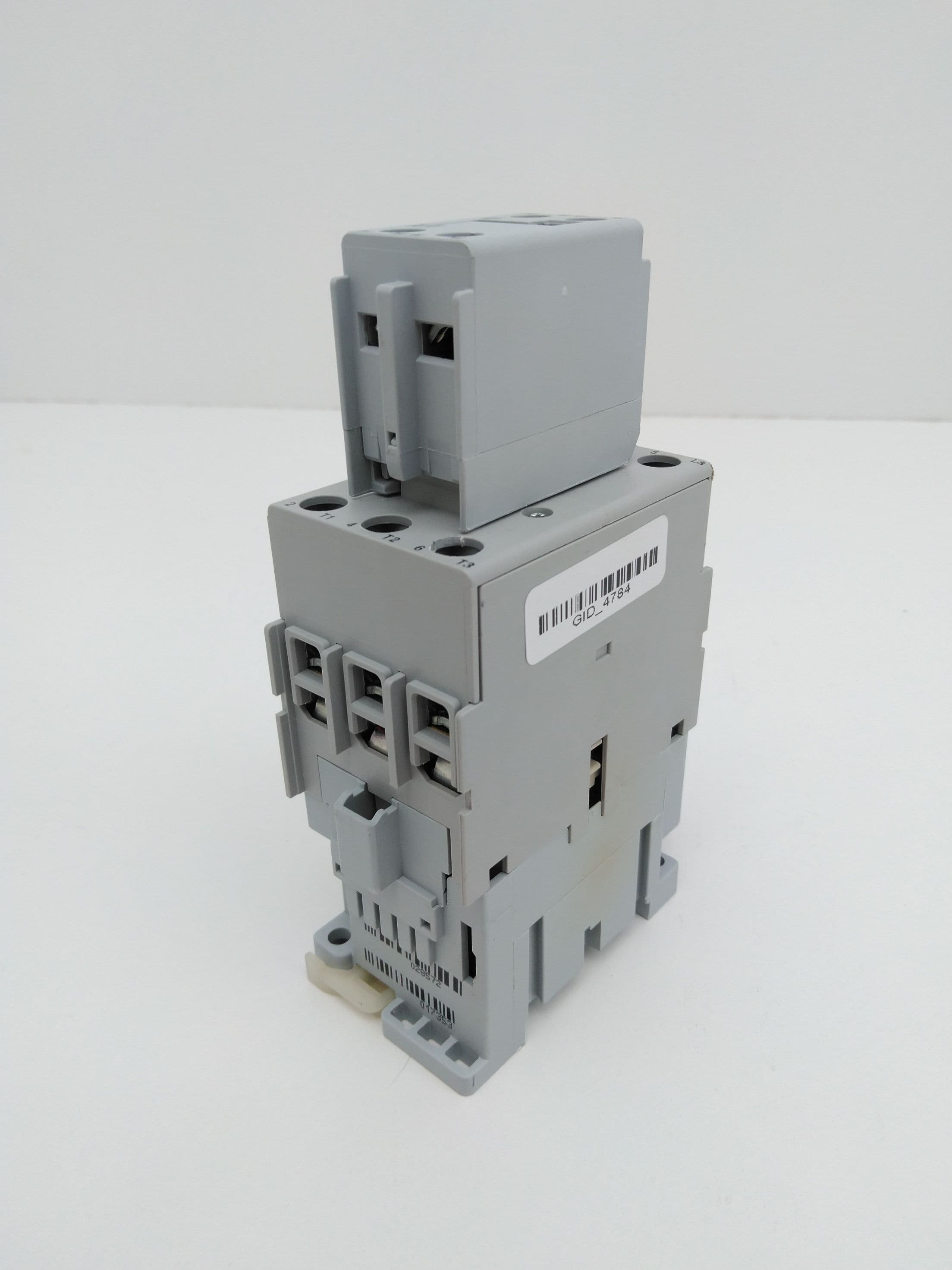Allen-Bradley 100-C30*00 Contactor, Ser C, 230VAC Coil, 100-F, 100-FSV277