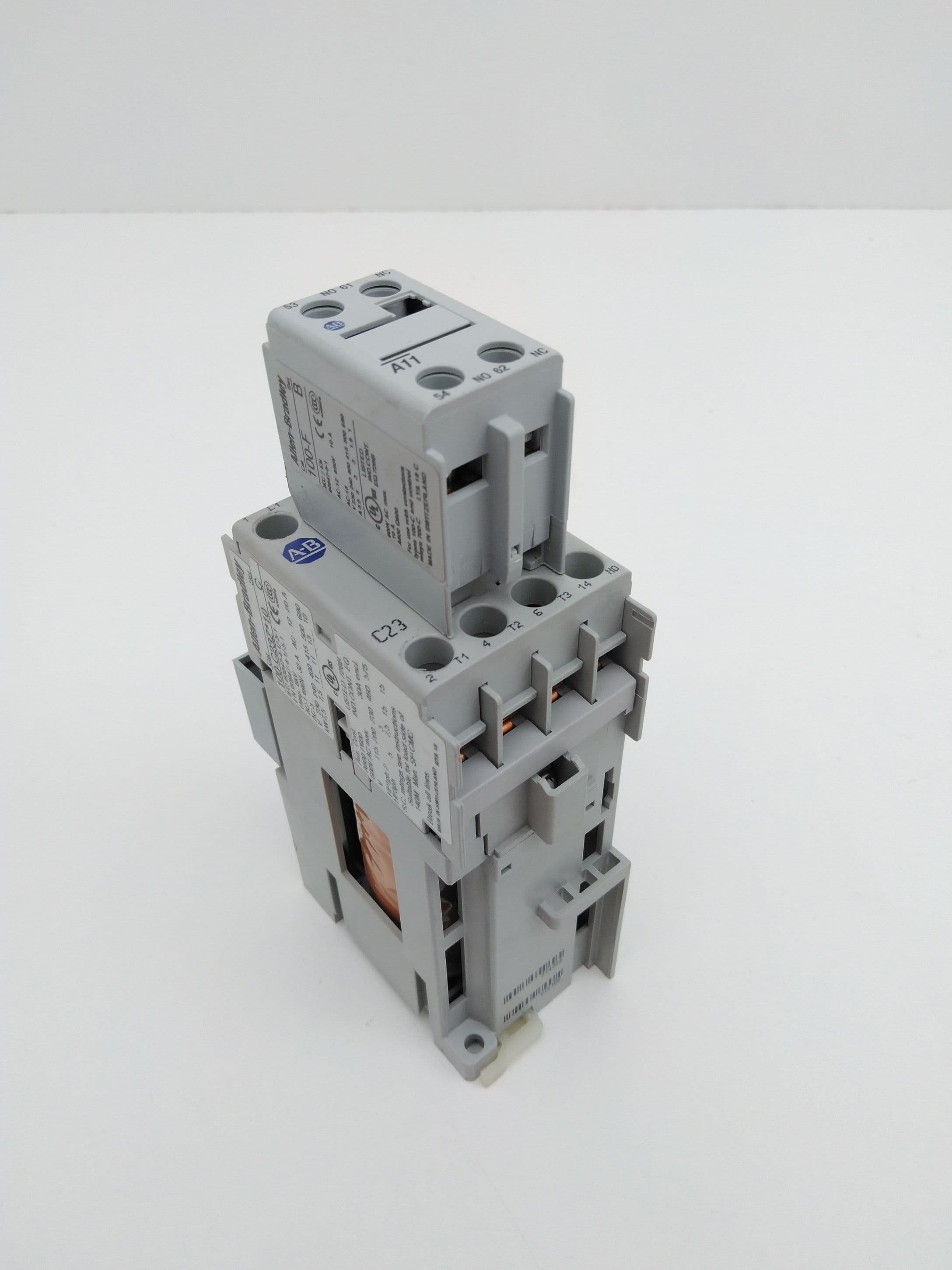 Allen-Bradley 100-C23Z*10 Contactor, Ser C, 24VDC Coil, 100-F, 100-FSD250