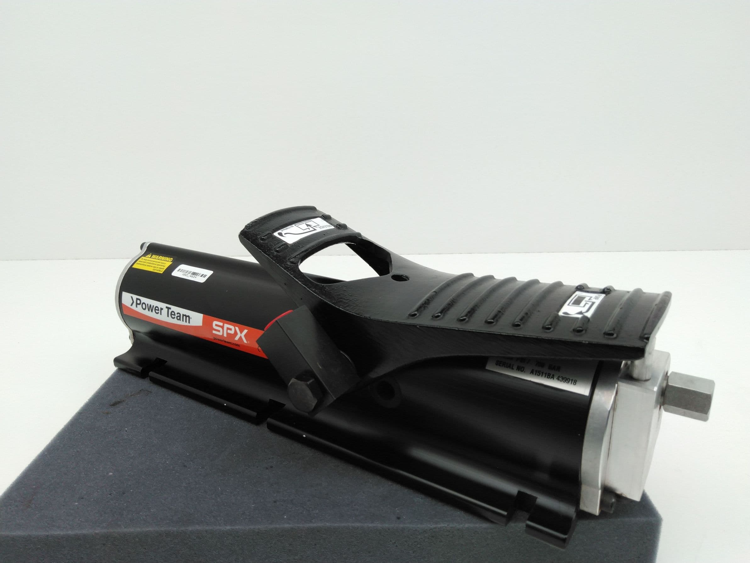 SPX Power Team PA9 Model B Hydraulic Pump, Air-Driven, 10000PSI, 700BAR
