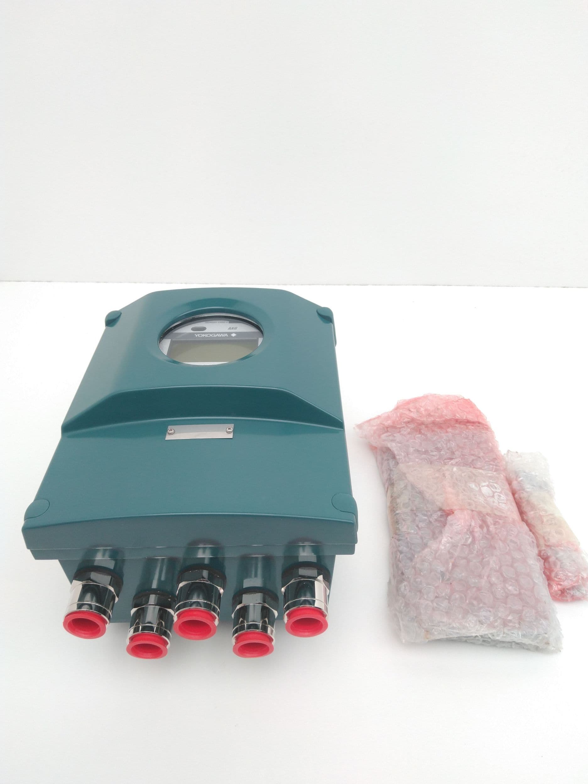 Yokogawa AXG1A-G000121J211/SCT/MC Magnetic Flowmeter Remote Transmitter