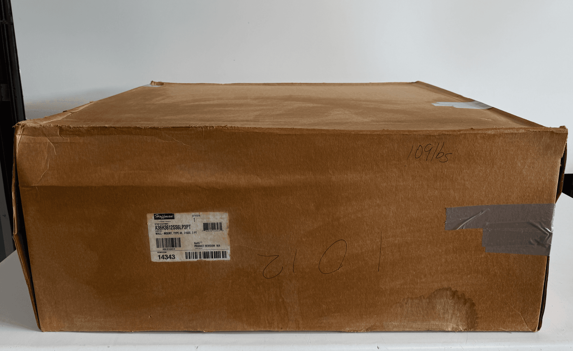 Hoffman A36H3612SS6LP3PT Wall Mount, Type 4x, 316SS, 3 PT, 36x36x12 Enclosure