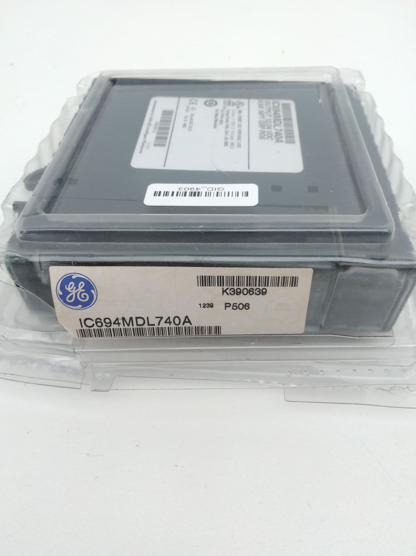 GE Fanuc IC694MDL740A Output Module 12/24VDC 0.5A 16-Points