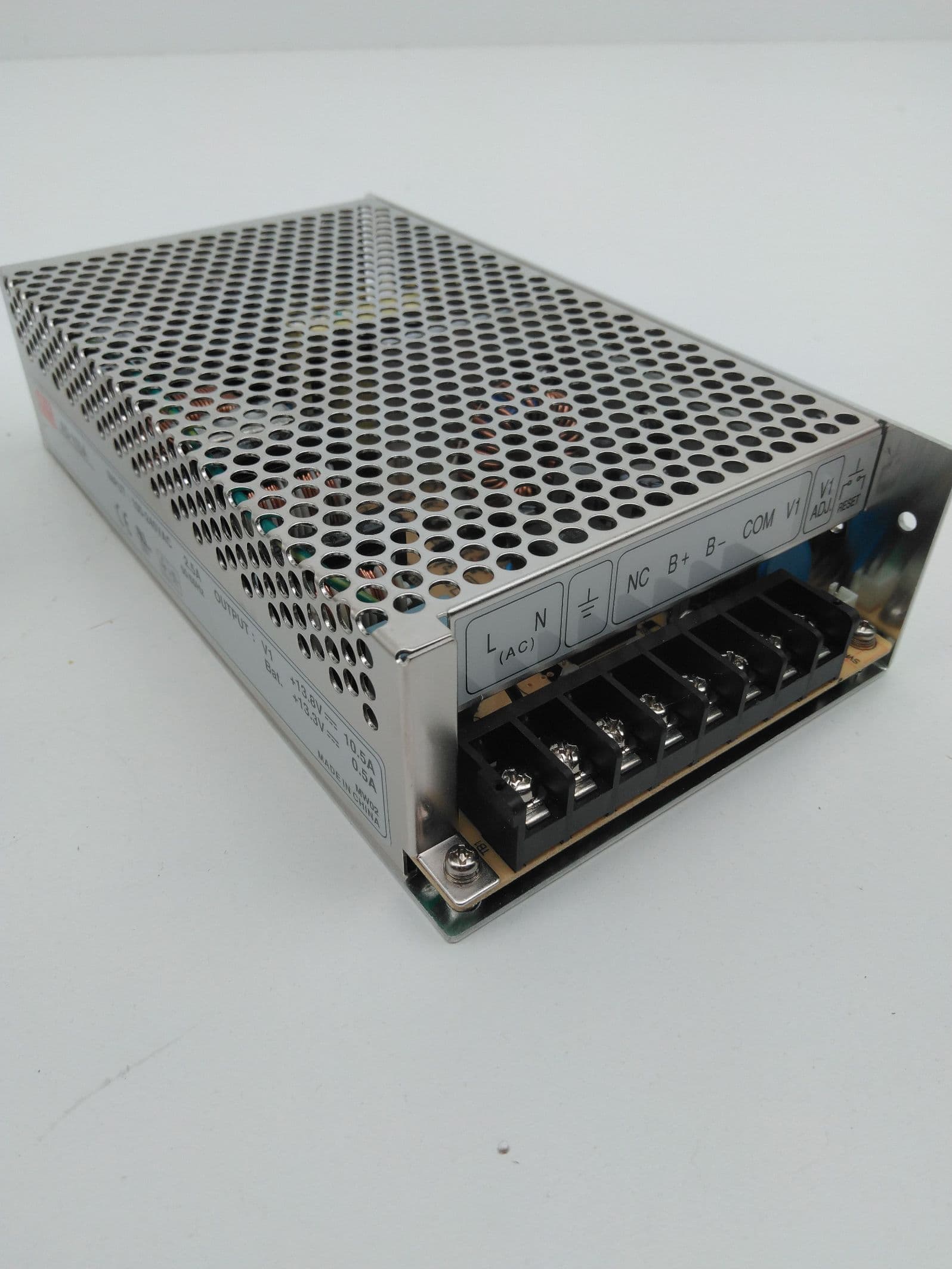 Mean Well AD-155A Power Supply IN:100-240VAC 2.5A OUT: 13.8V 10.5A