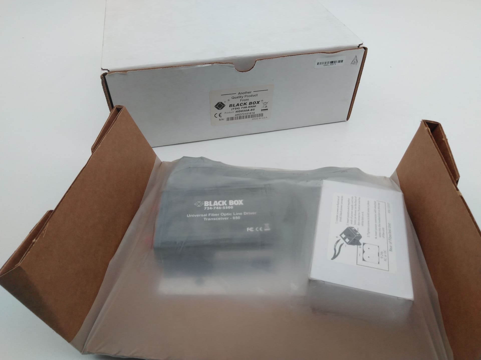 Black Box MD650A-85 Universal Fiber Optic Line Driver, RS-232, RS-422, RS-485