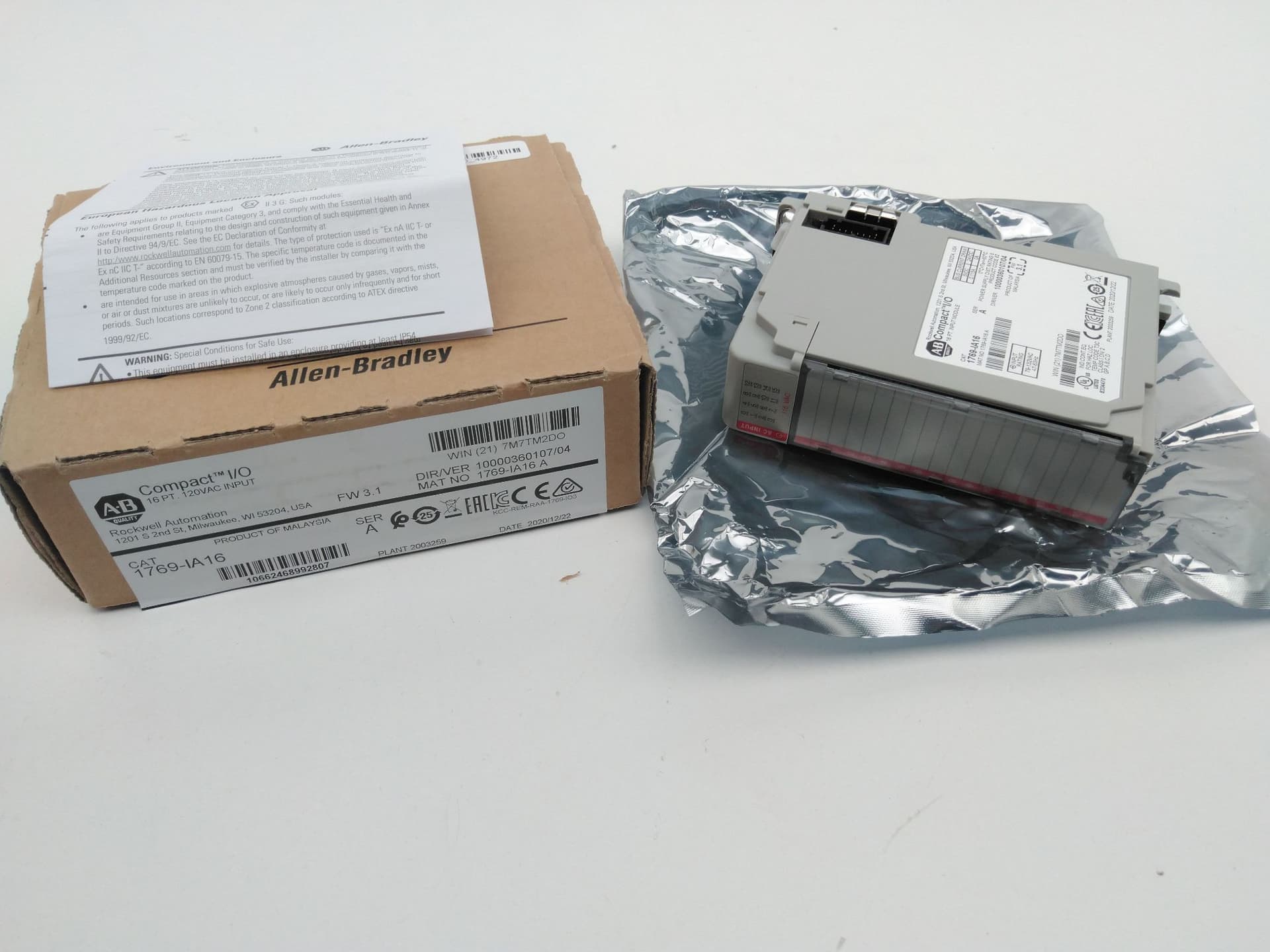 Allen-Bradley 1769-IA16 CompactLogix Digital Input Module 16 Point 120VAC Ser A