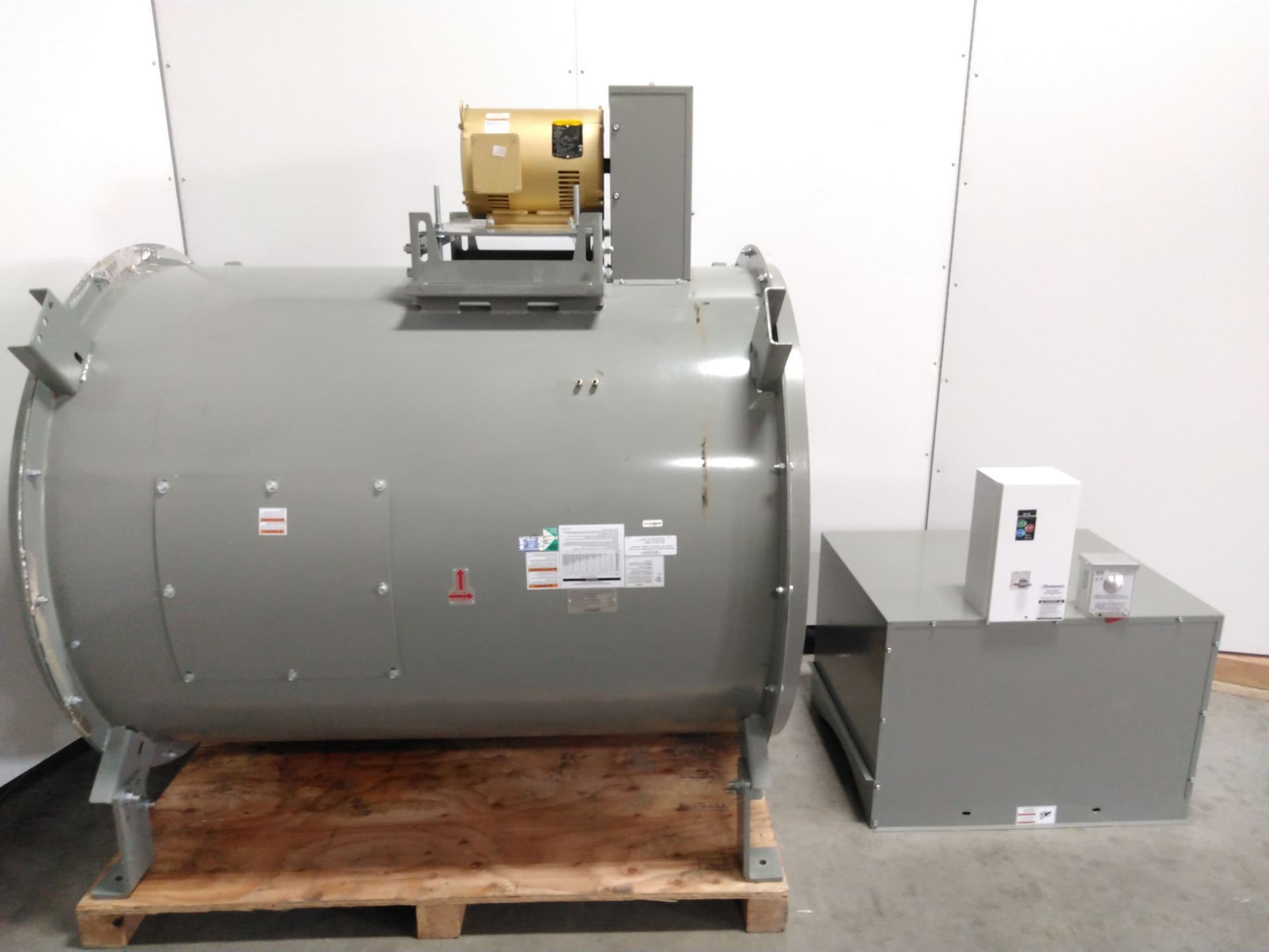 Greenheck QEI-33-100-75-X Mixed Flow Fan, 33", 7.5Hp