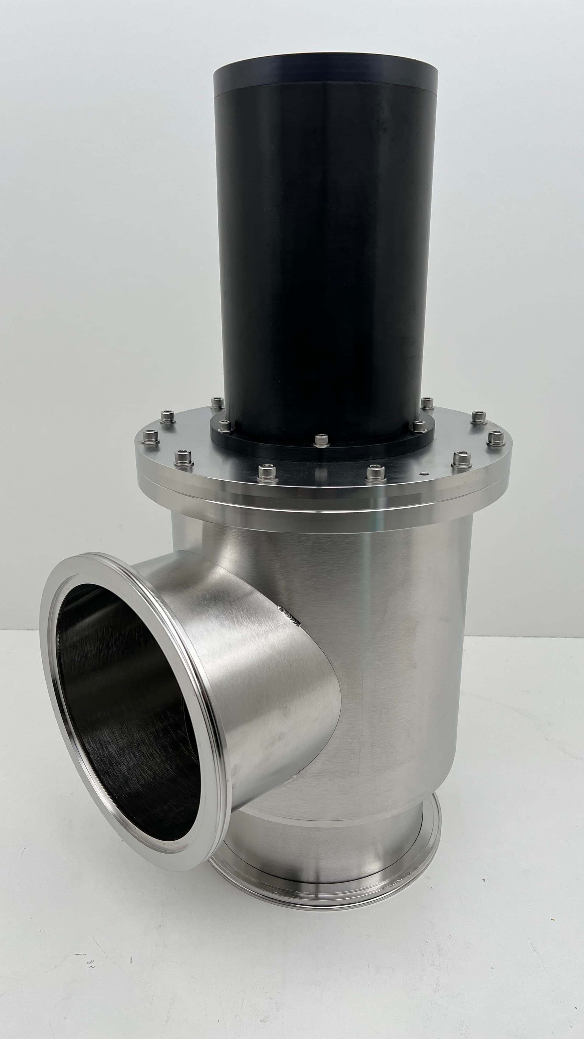 MDC 311082-2002 90° Right Angle Valve, ISOK 200, Pneumatic