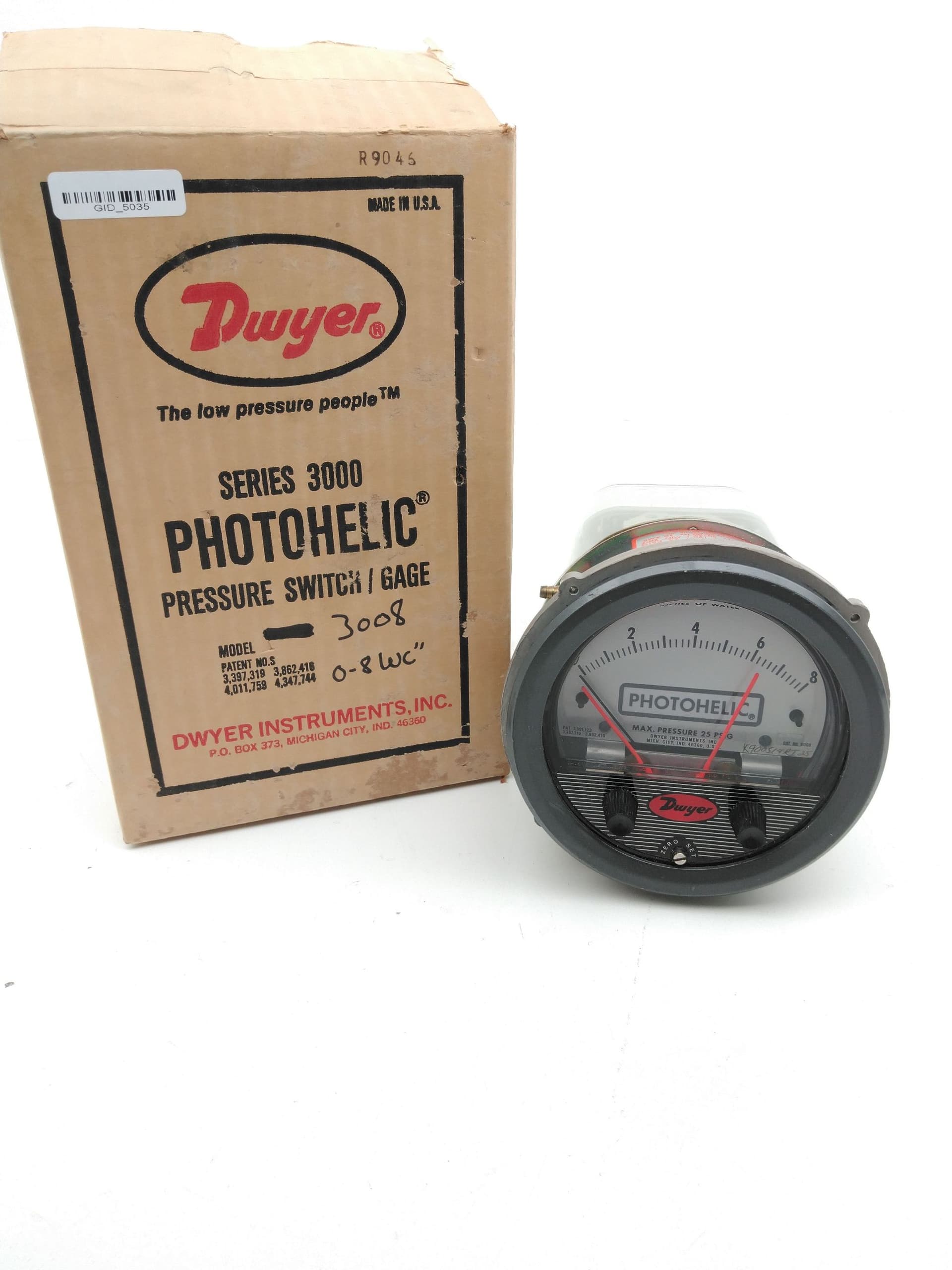 Dwyer A3008 Photohelic Pressure Switch / Gage 0-8 WC" Max 25PSI