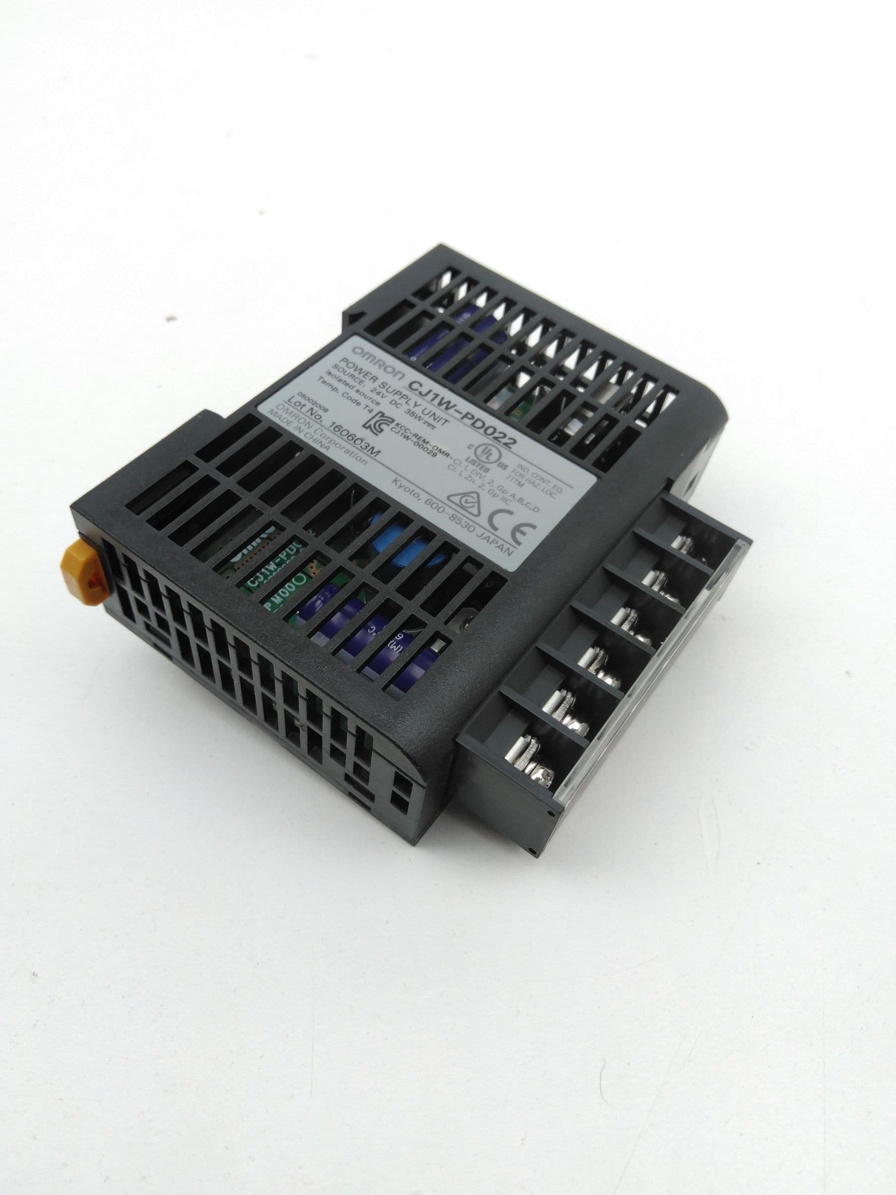 Omron CJ1W-PD022 Power Supply Module, 24VDC