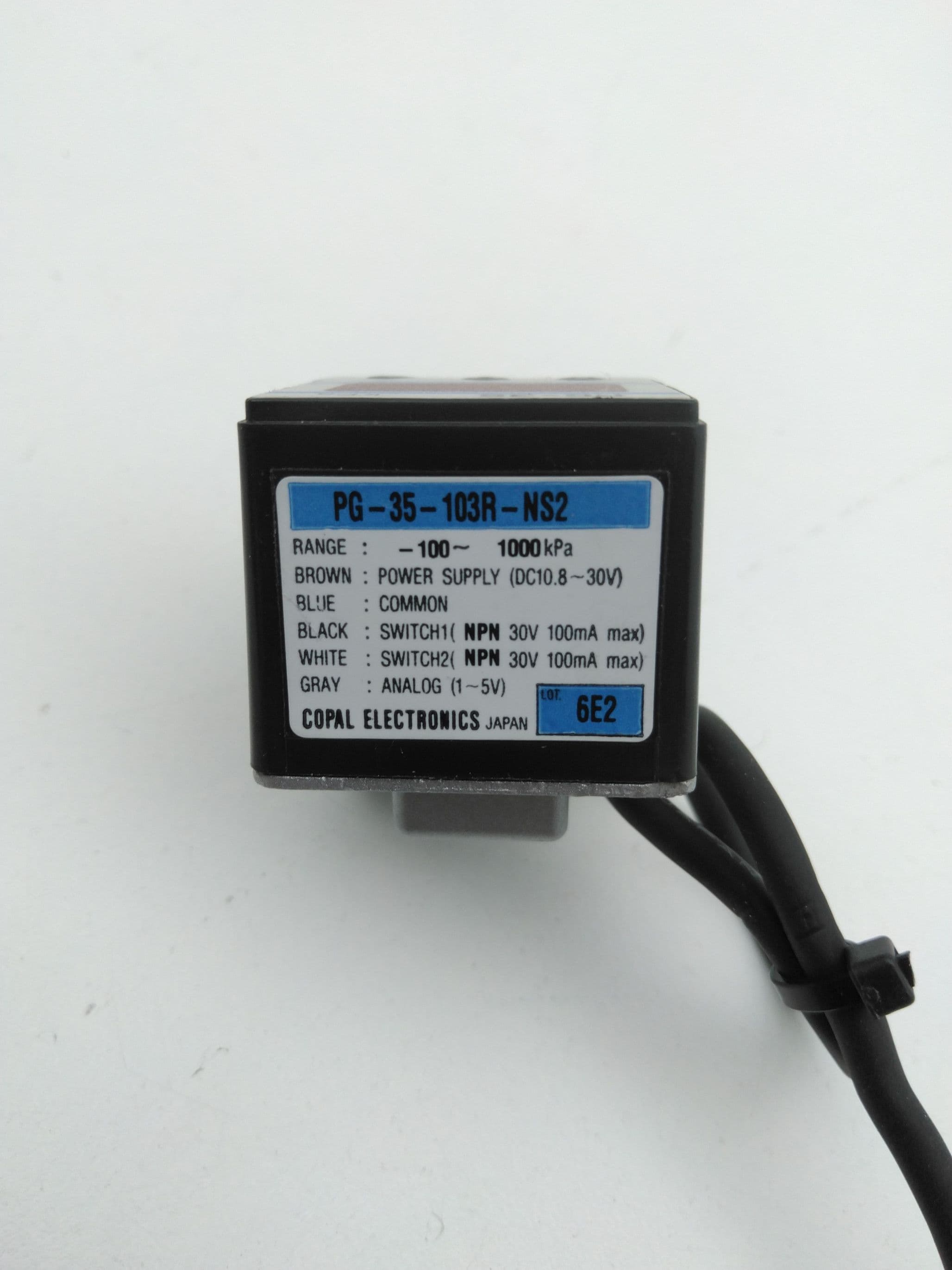 Copal Electronics PG-35-103R-NS2 Pressure Gauge, -100 ~ 1000KPa, 1/4" Swagelok