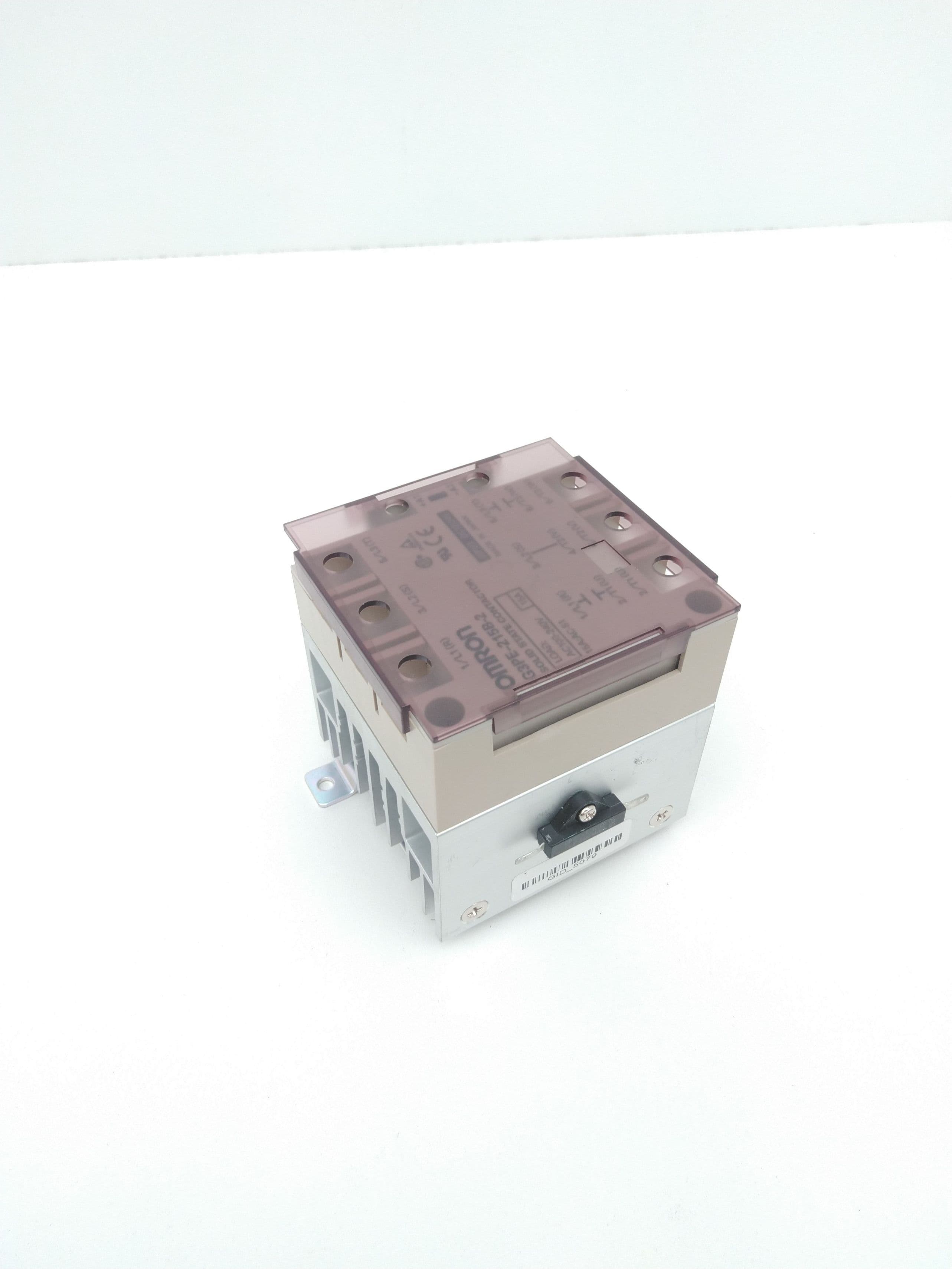 Omron G3PE-215B-2 Solid State Contactor for Heaters, 100-240V 15A, 12-24VDC