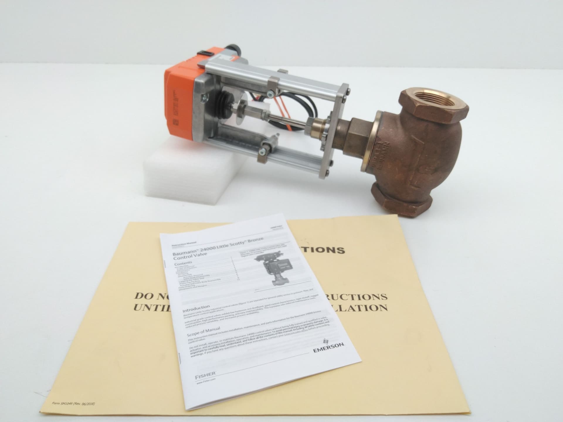 Belimo SVX24-MFT-75-LIL-210 Actuator with Baumann 24577 Control Valve 1-1/2"