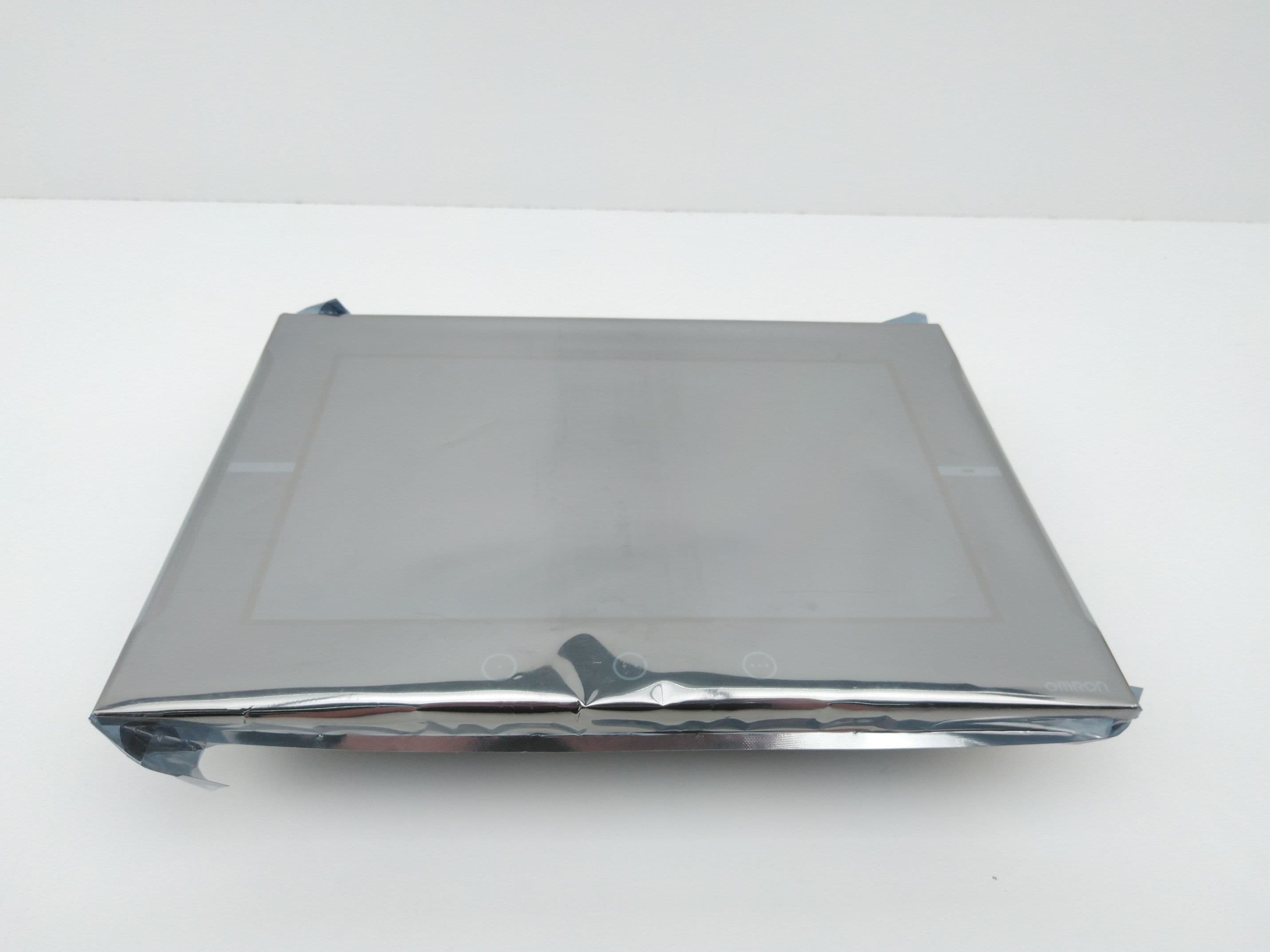Omron NA5-12W101B HMI Touchscreen Programmable Terminal, 12.1”