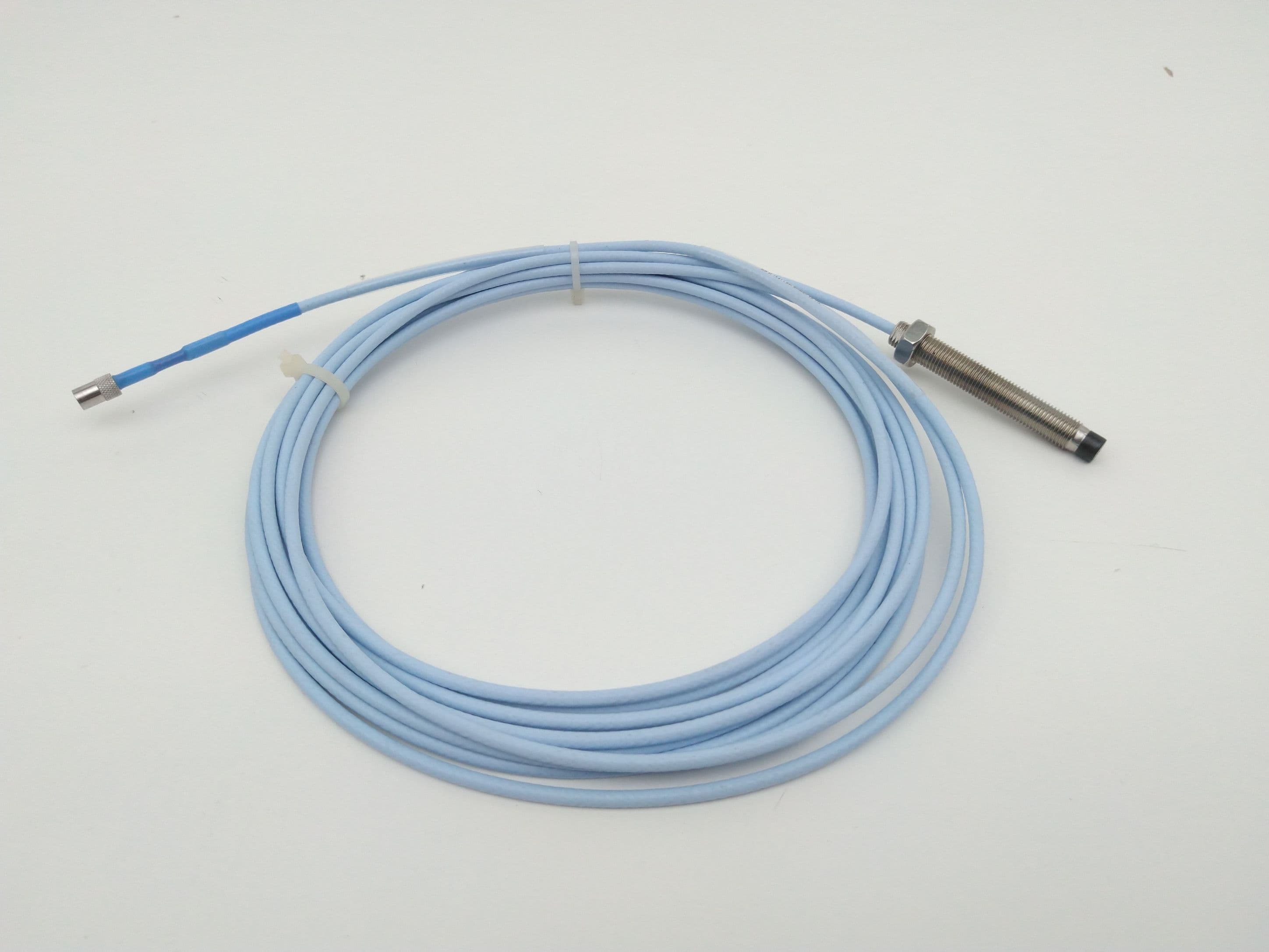 Bently Nevada 330101-00-25-50-02-00 3300 XL 8mm Proximity Probe