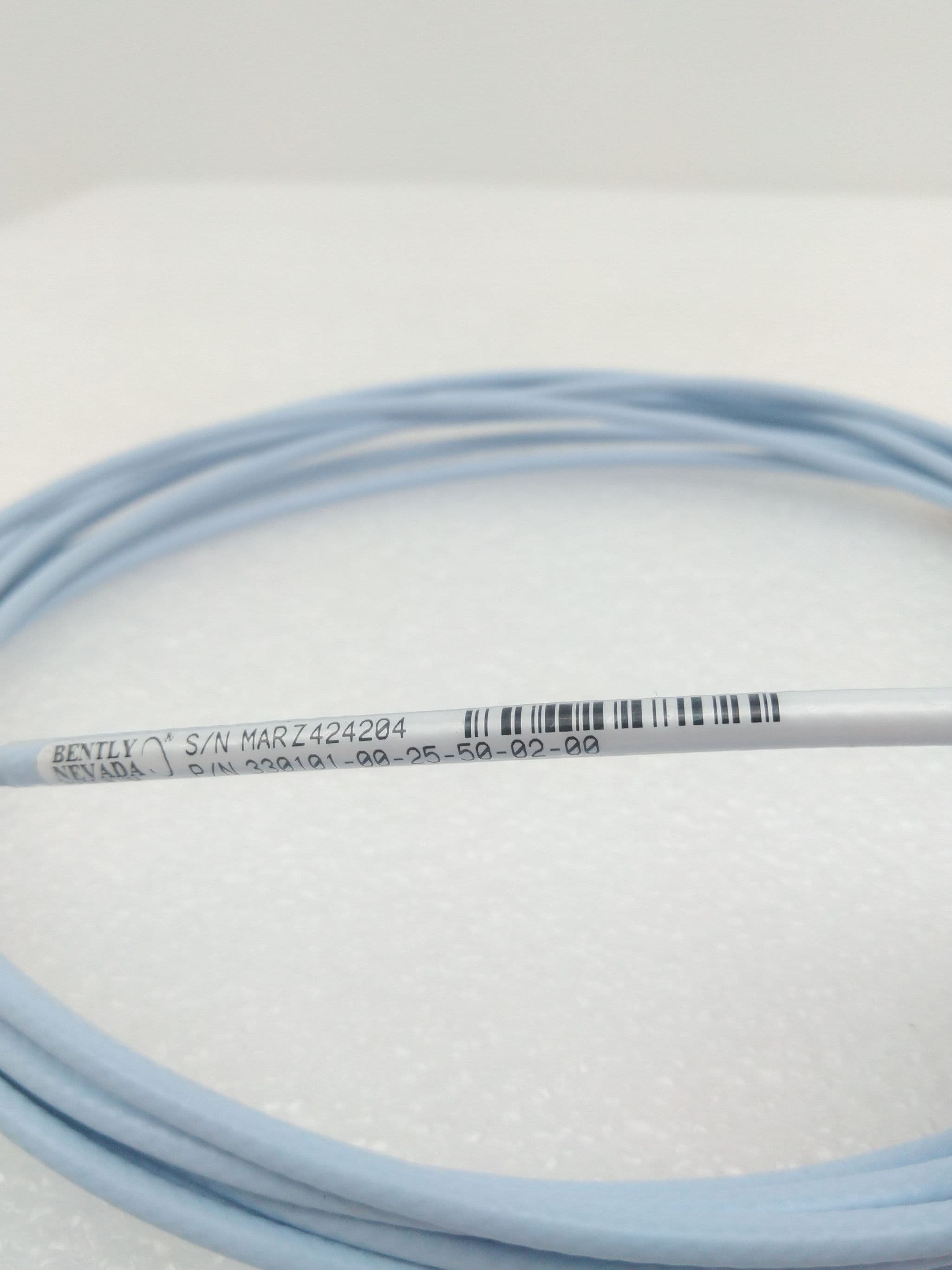 Bently Nevada 330101-00-25-50-02-00 Proximity Probe