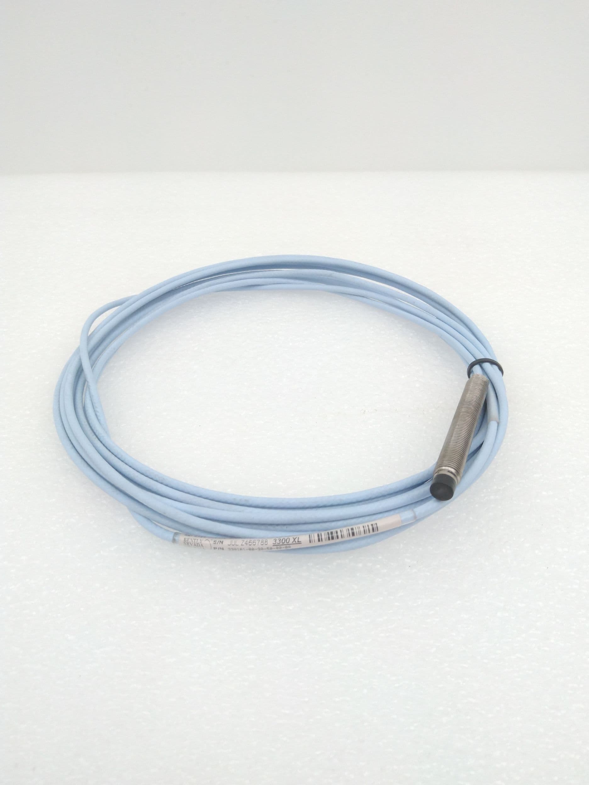 Bently Nevada 330101-00-30-50-00-00 Proximity Probe