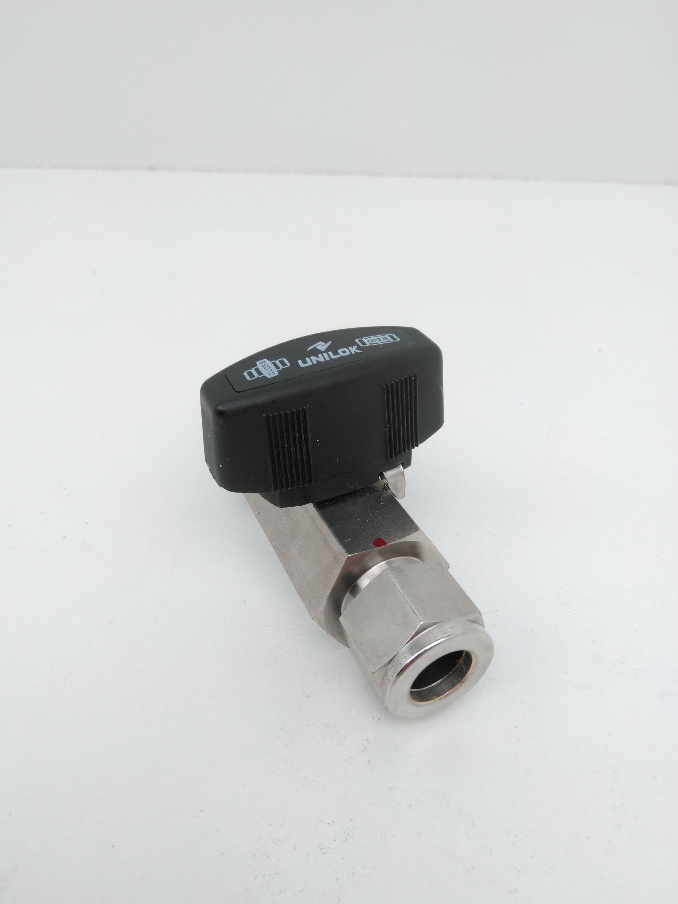 UNILOK VB13U-08T Hex Ball Valve, 1/2" Tube Fitting, 316 SS, PTFE Seat, 1000PSIG