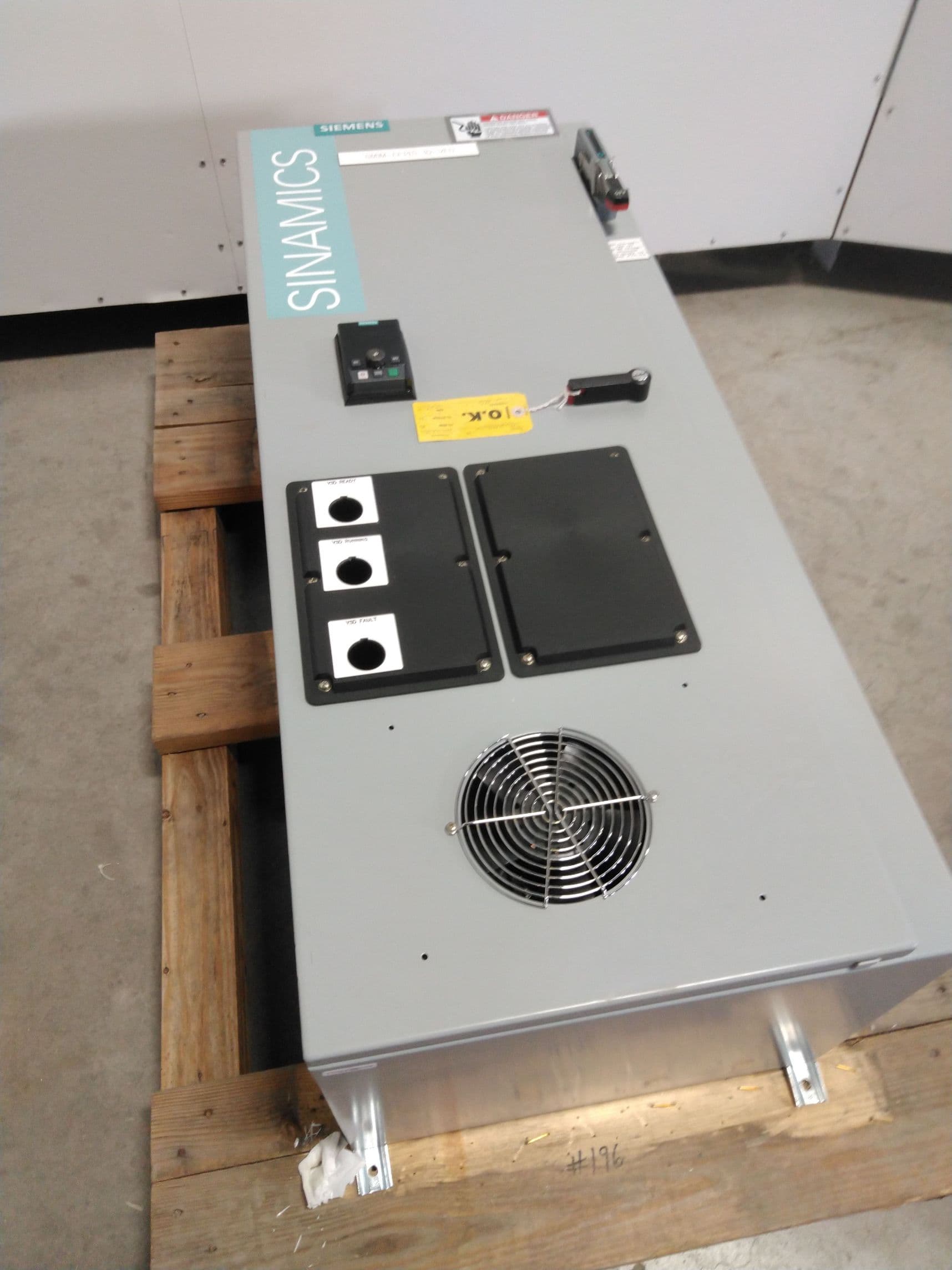 Siemens 6SL3224-0BE27-5UA0 SINAMICS G120E Variable Speed A/C Drive, 15HP