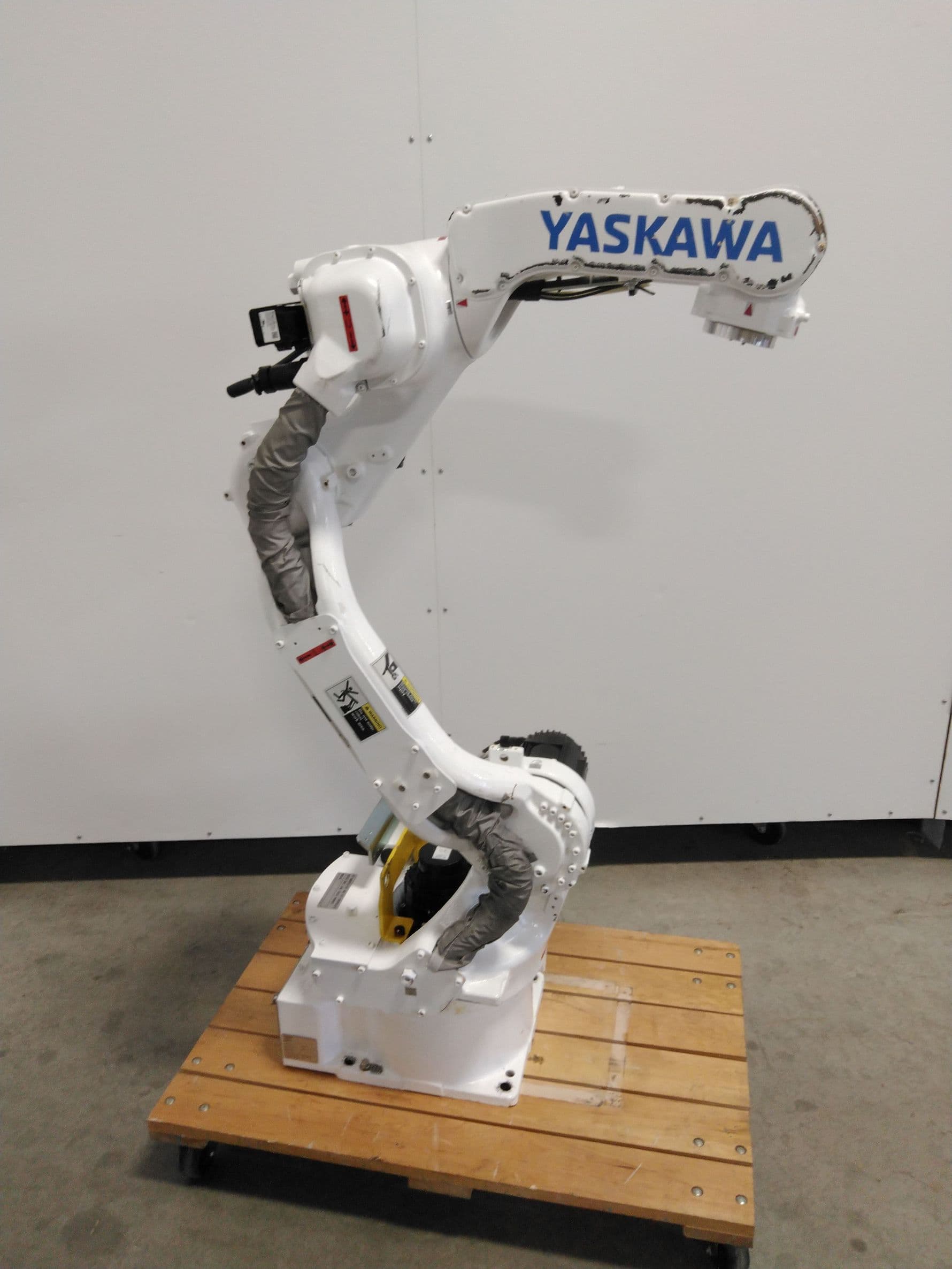 Yaskawa Motoman-MH12 Six-Axis Robot