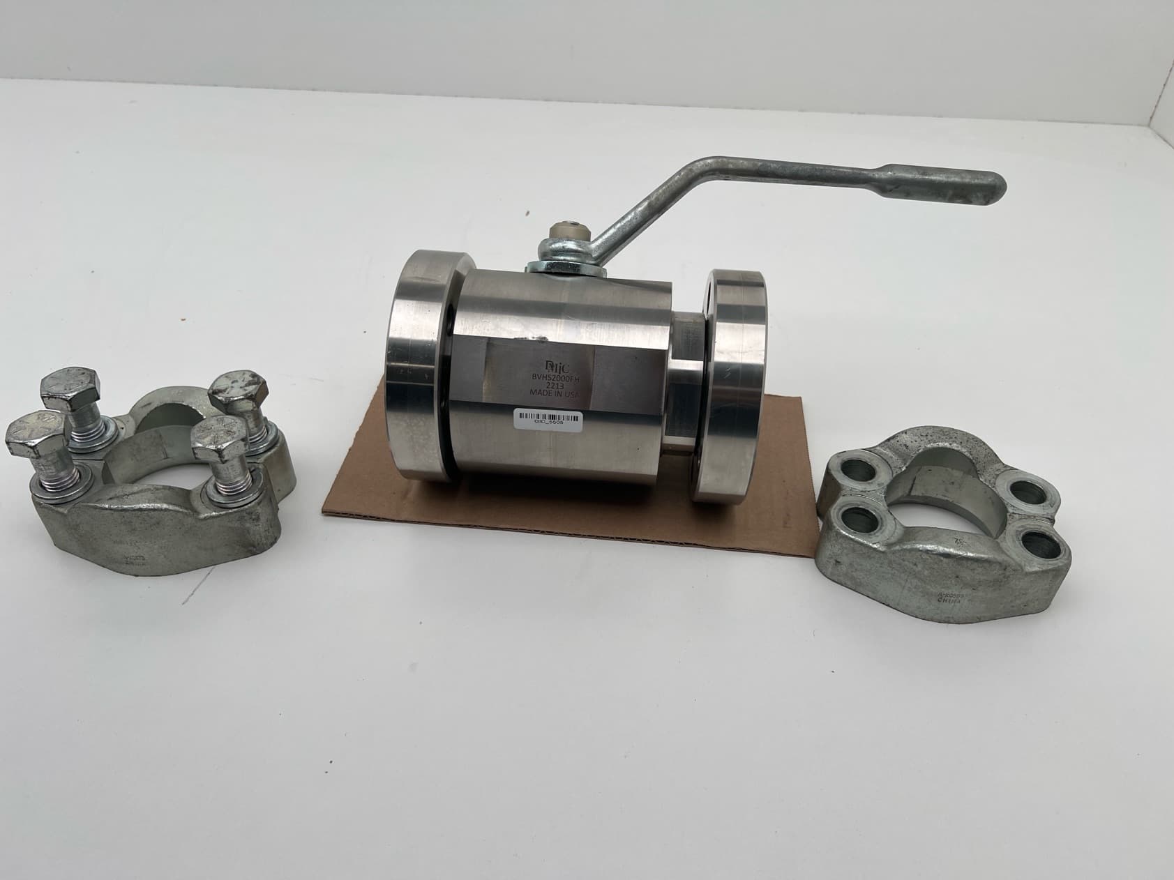 DMIC BVHS2000FH 2213 2", 6000 PSI, 316SS, Ball Valve
