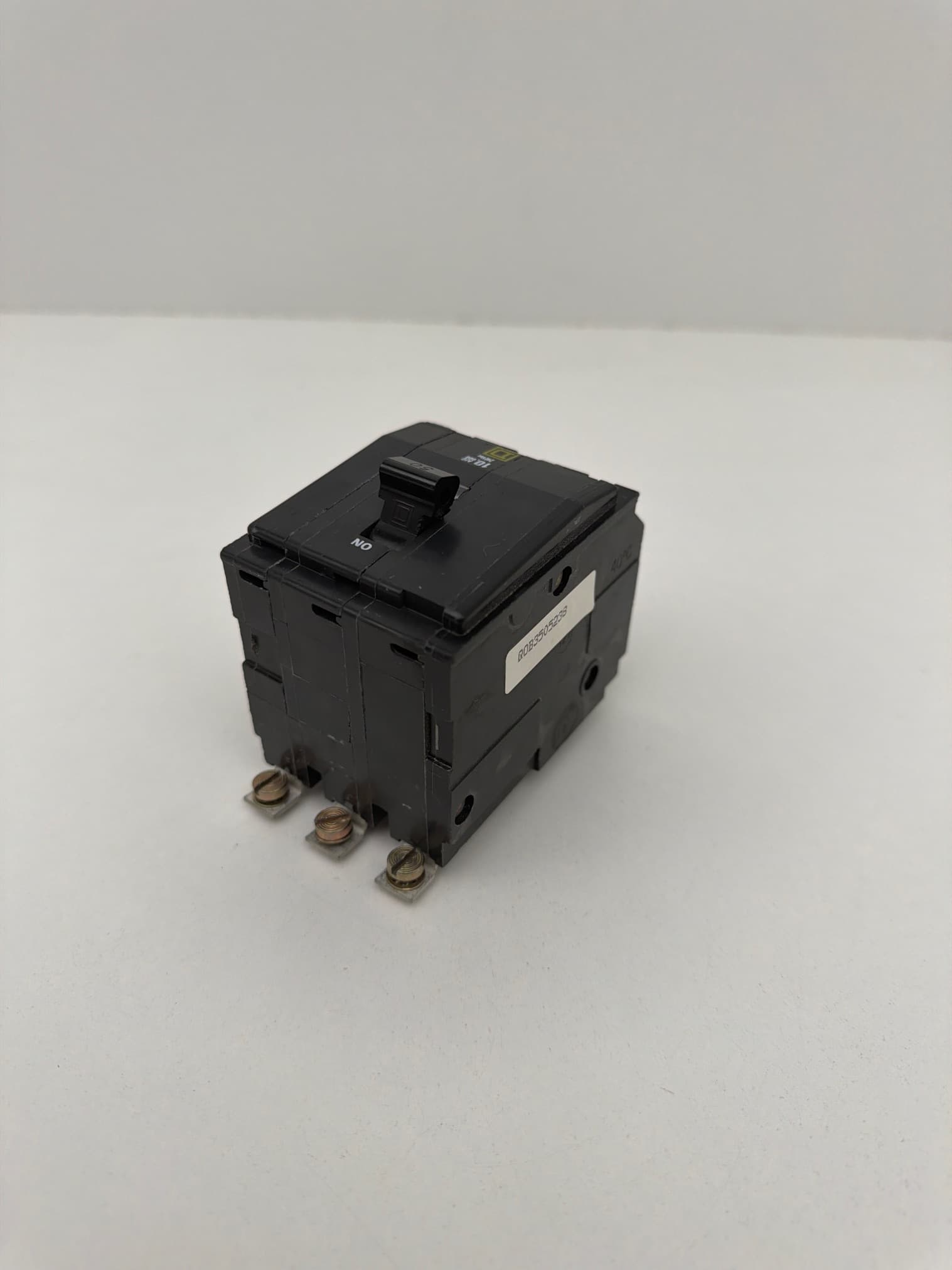 Square D QOB3505238 Circuit Breaker, 50A, 3 pole, 120/240VAC, 10kA, Bolt-on