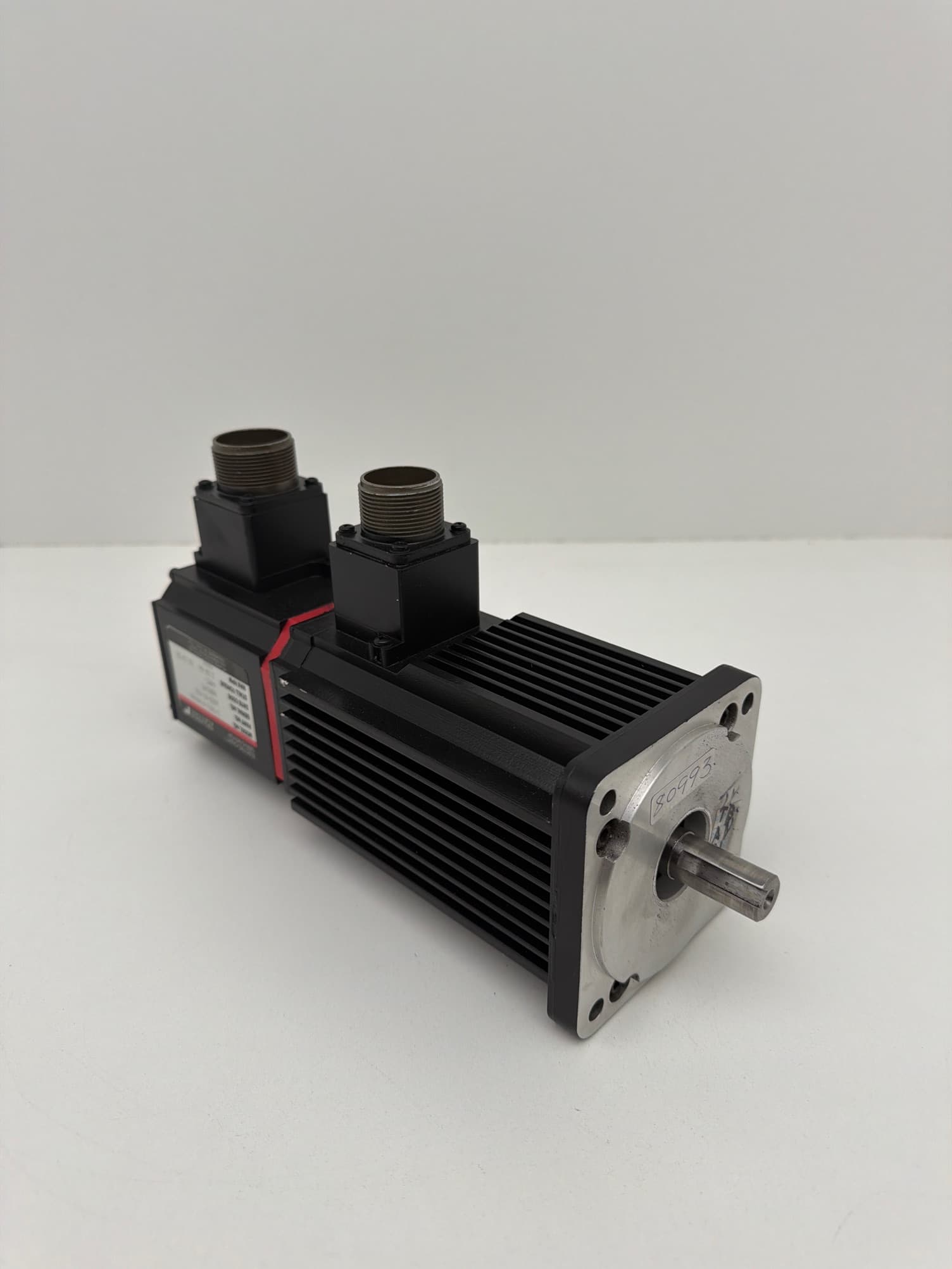 Reliance Electric S-3016-N-H00AA Servo Motor, 240V, 3PH, 5000RPM, 1HP