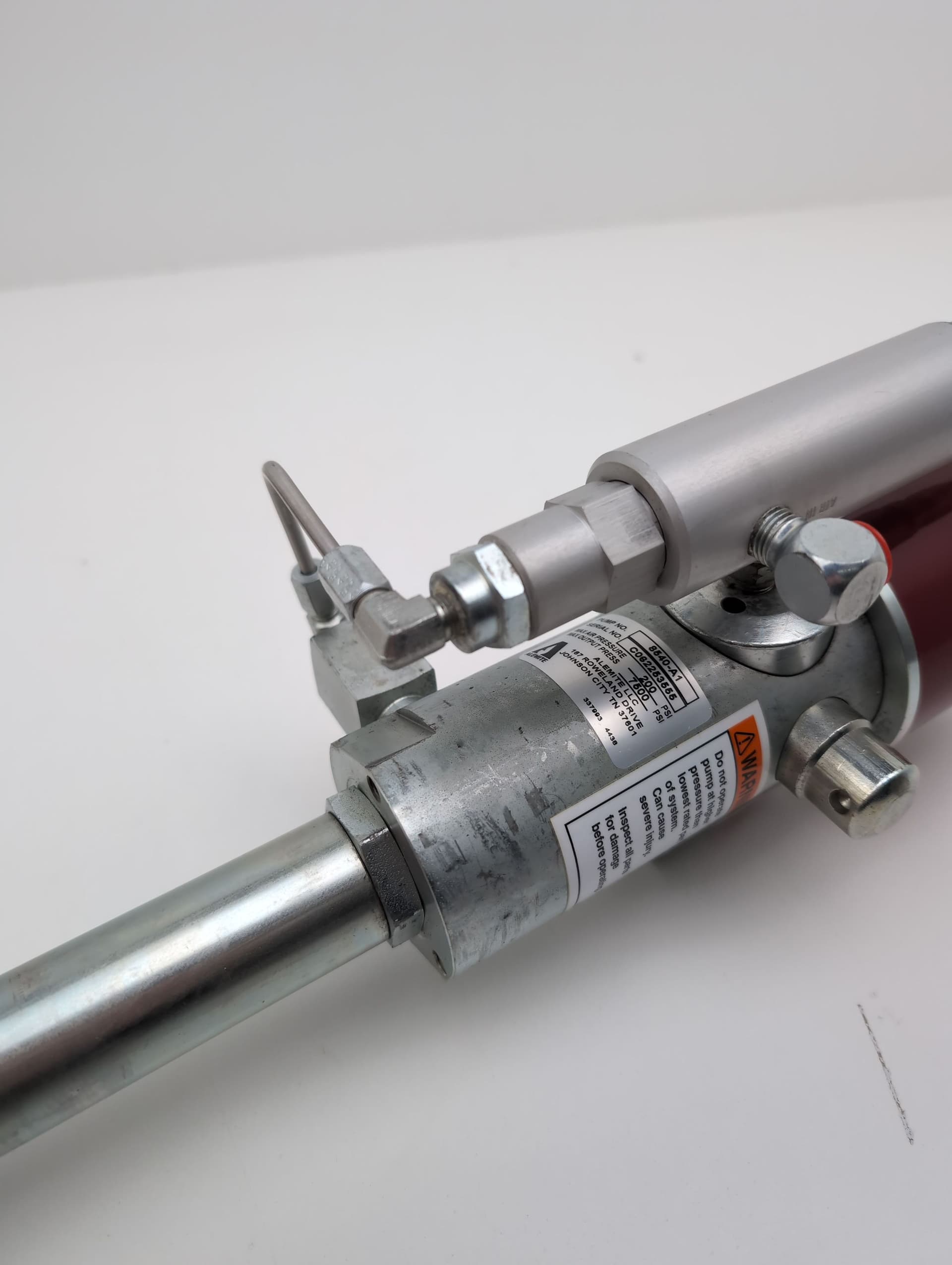 Alemite 8540-A1 Pneumatic Grease Pump, 70:1, 1.8 lb./min, for 120lb Drum