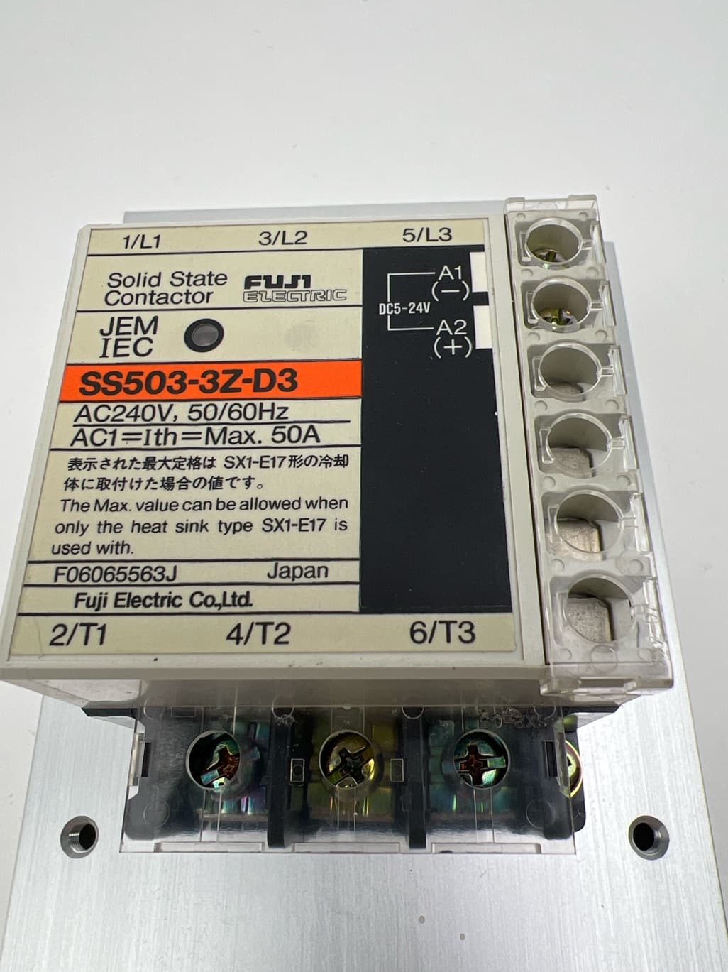 Fuji electric SS503-3Z-D3 Solid State Contactor 240VAC 50A w/ SX1-E17 Heat Sink