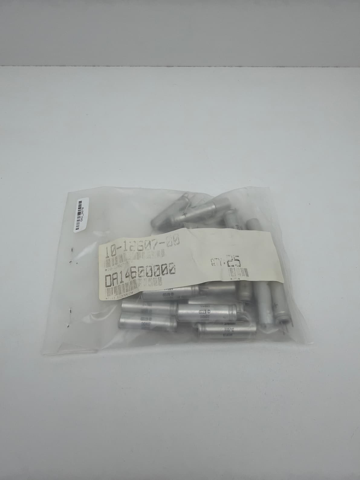 Vishay 672D567H020DS5C Electrolytic Capacitors Radial Leaded 560uF 20VDC 105C
