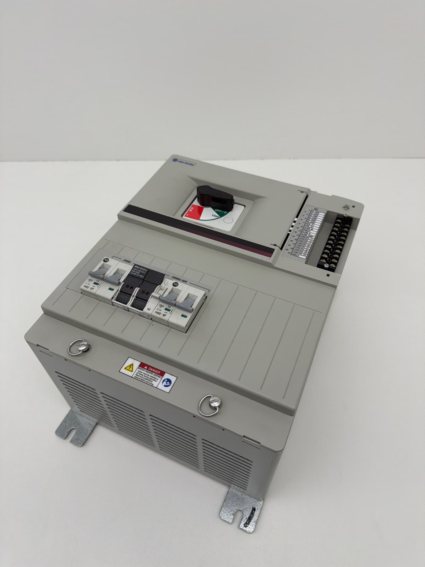 Allen-Bradley 2094-AL50S Line Interface Module 230VAC 3PH 50-60Hz 50A SER B