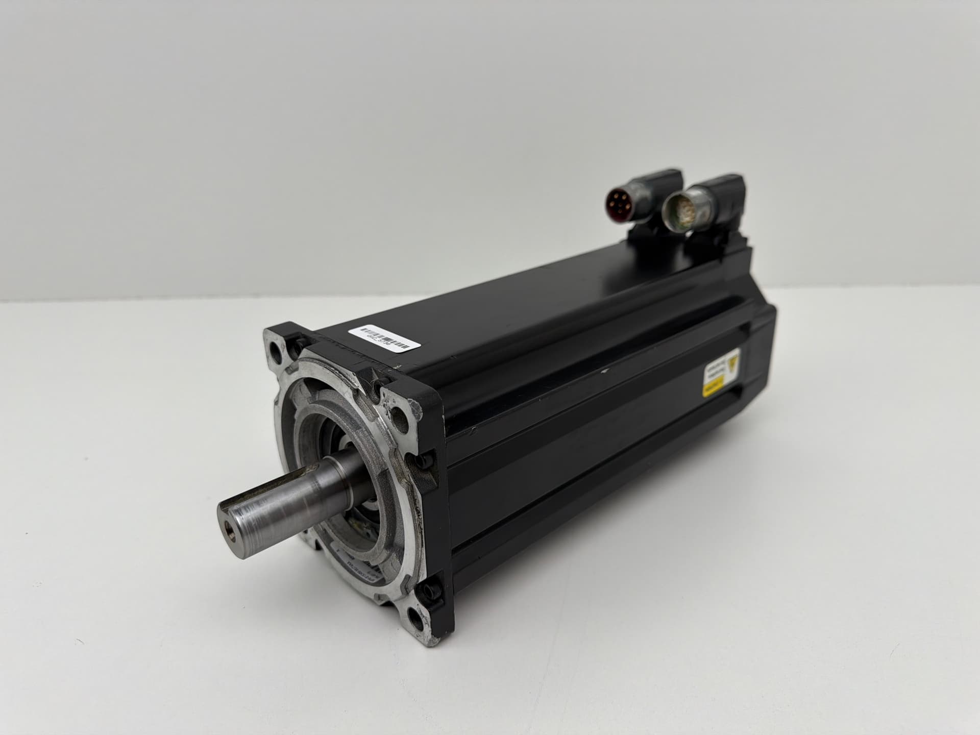Allen-Bradley MPM-B1304M-MJ74AA Kinetix MPM Inverter Duty AC Servo Motor 480V