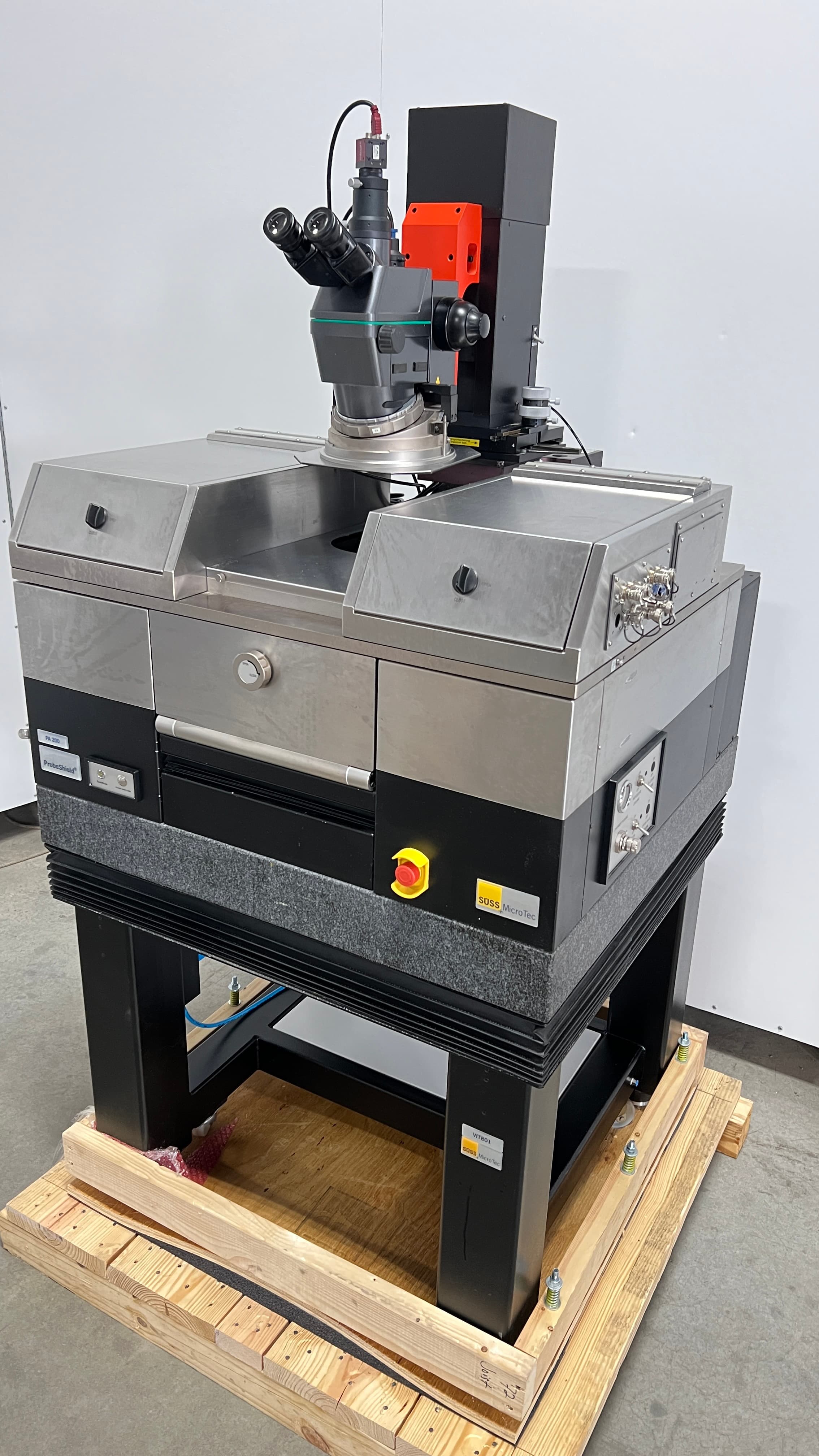 Suss Microtech PA200 FA Probe Station with ATT Thermal System
