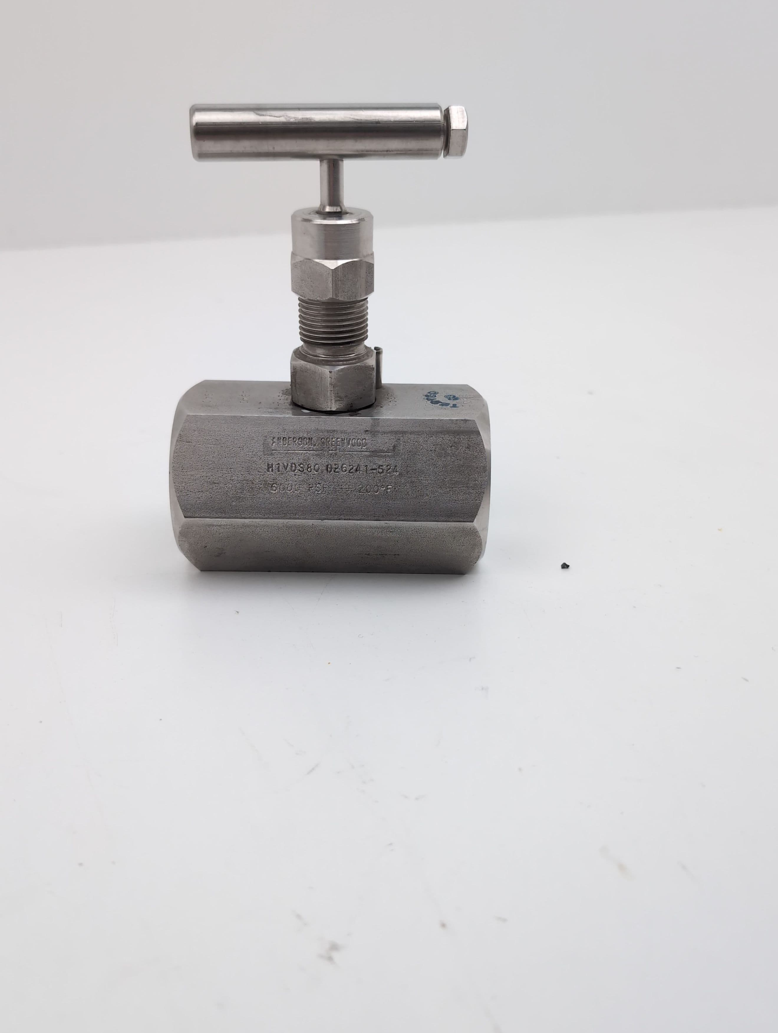 Anderson Greenwood H1VDS8Q Instrumentation Valve, 316SS, 1" FNPT, 6000PSI