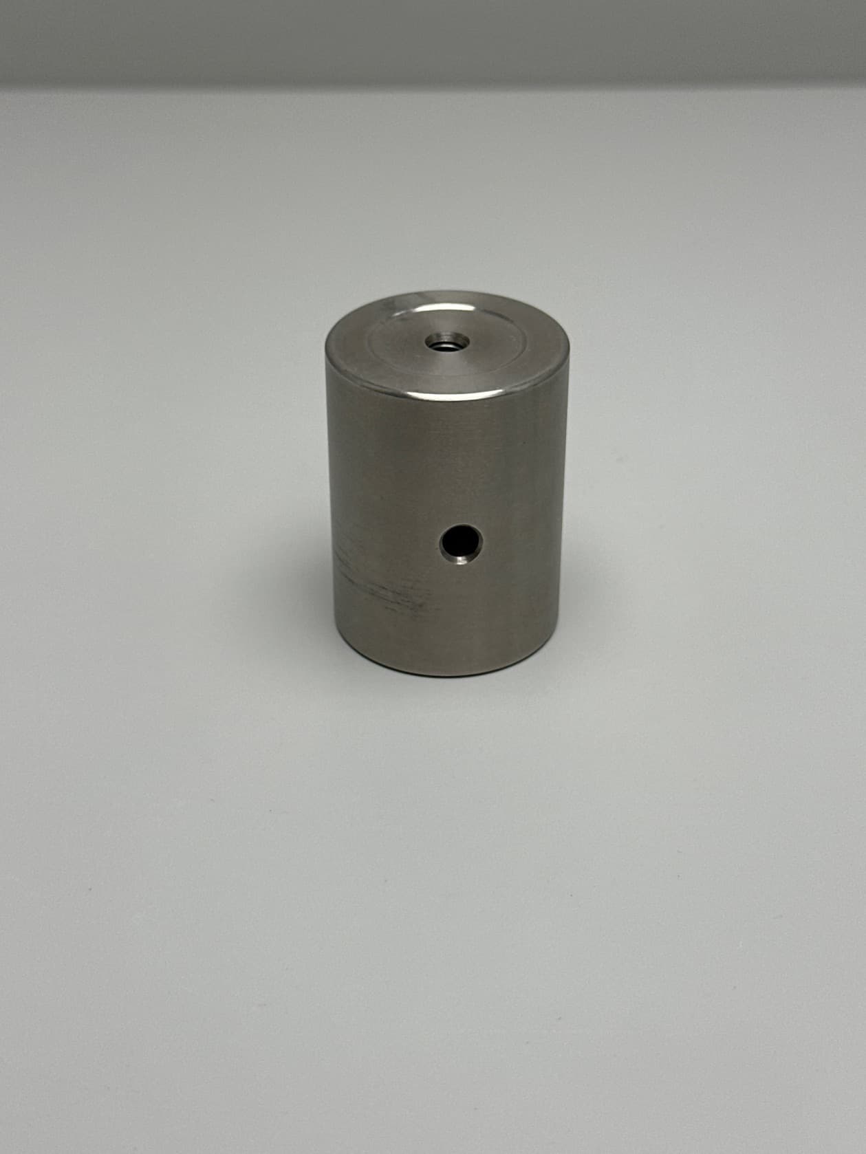 Thorlabs P2 Mounting Post, 1.5" Diameter, 1/4"-20 Hole