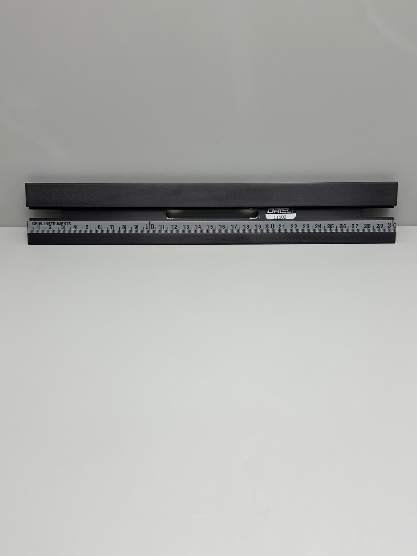 Oriel 11502 Optical Table Rail, 12"L